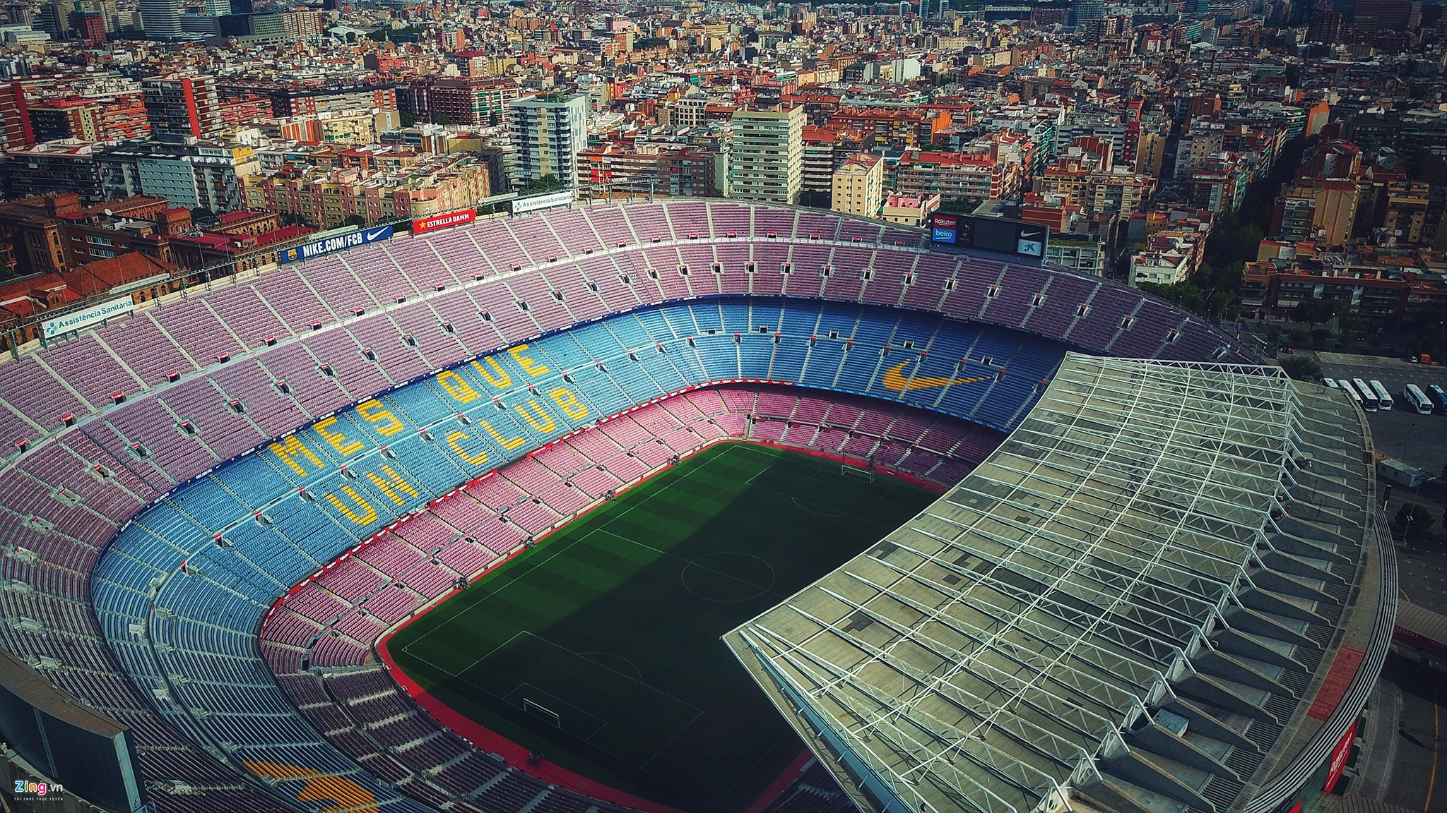 Vuot dinh Bernabeu, kham pha Nou Camp o Tay Ban Nha hinh anh