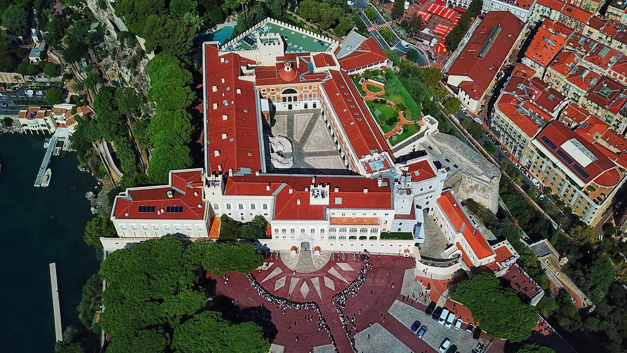 du lich Tay Ban Nha va mien Nam nuoc Phap anh 49