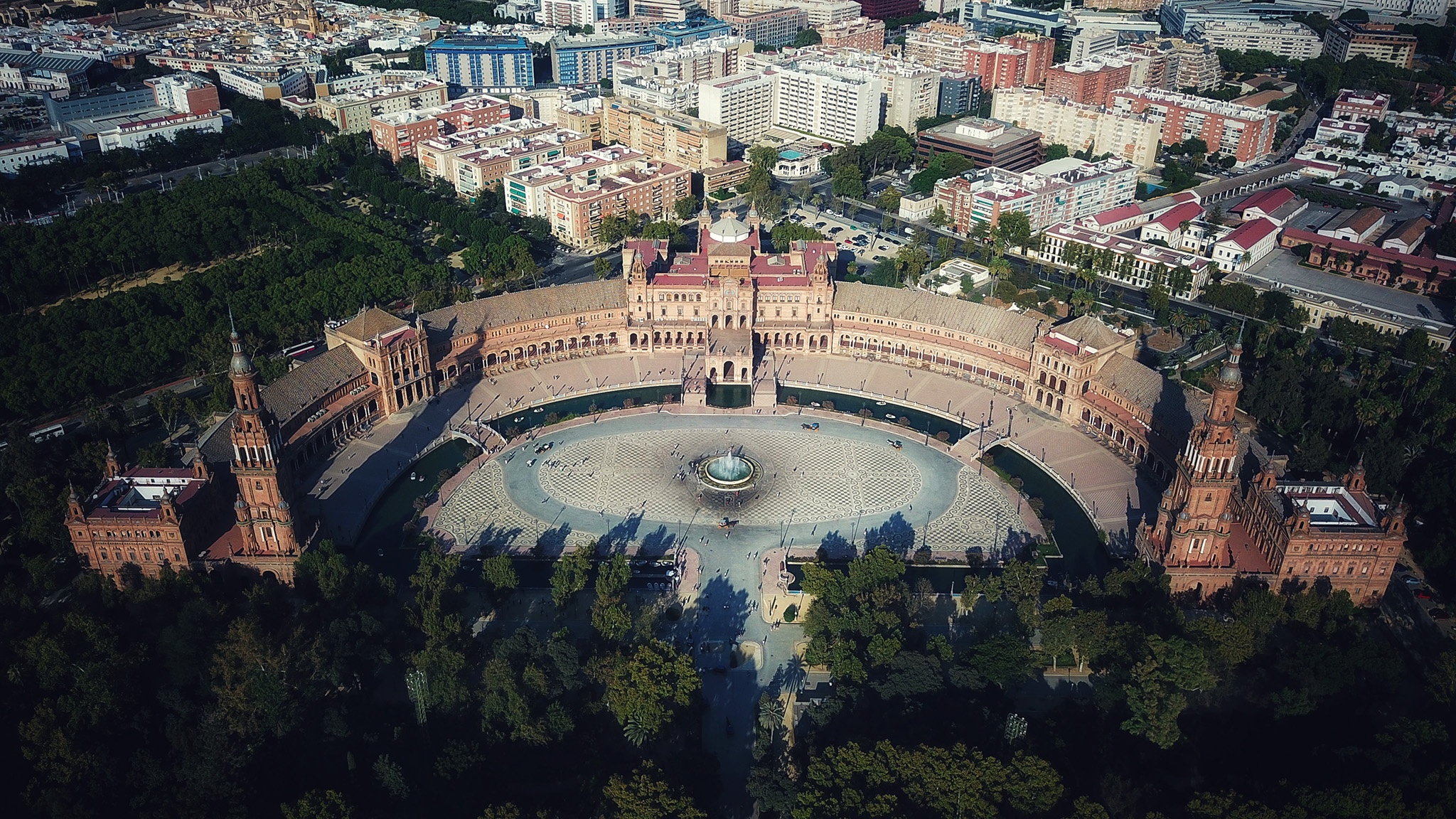 du lich Tay Ban Nha va mien Nam nuoc Phap anh 11