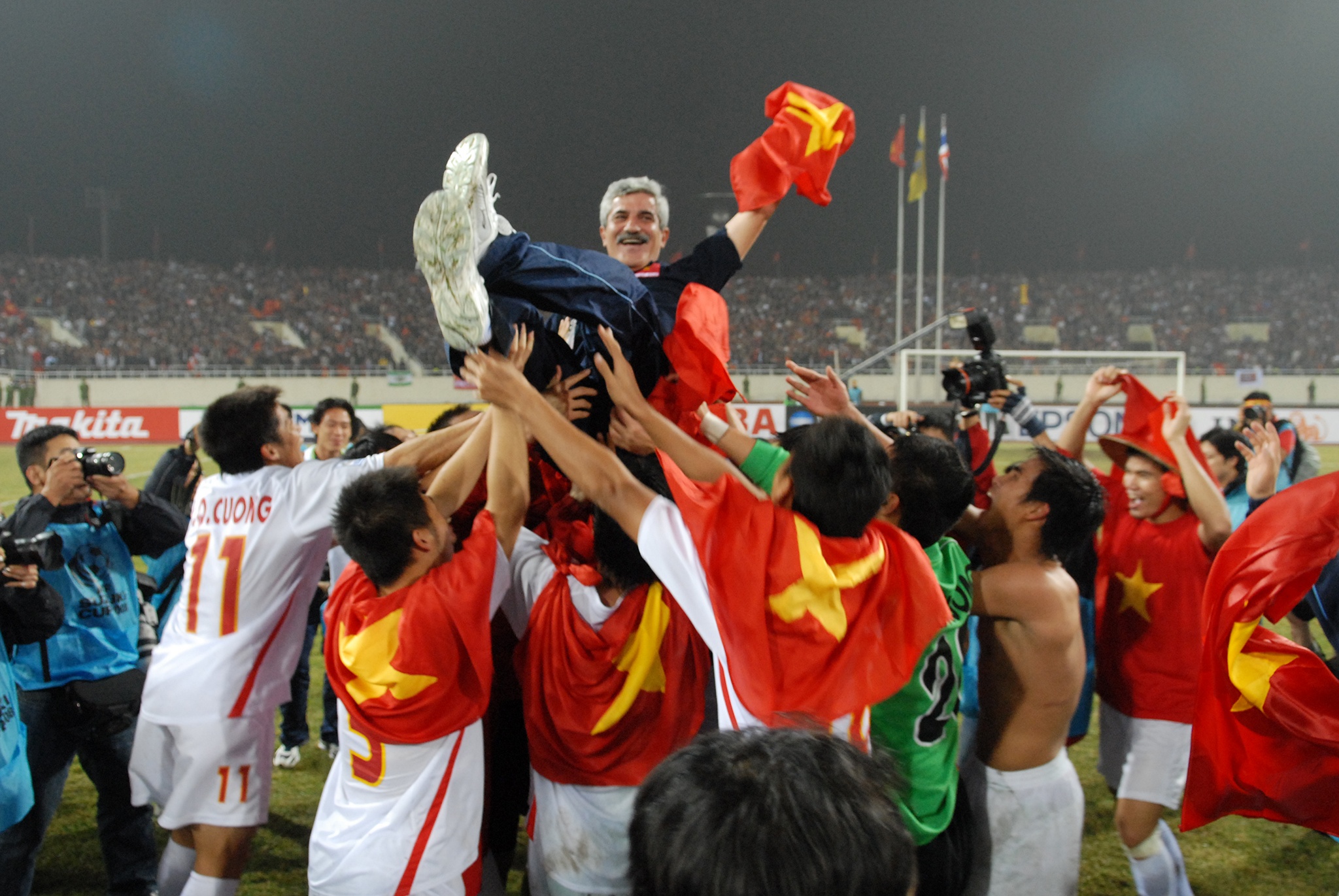 Tuyen Viet Nam vo dich AFF Cup 2008 anh 11