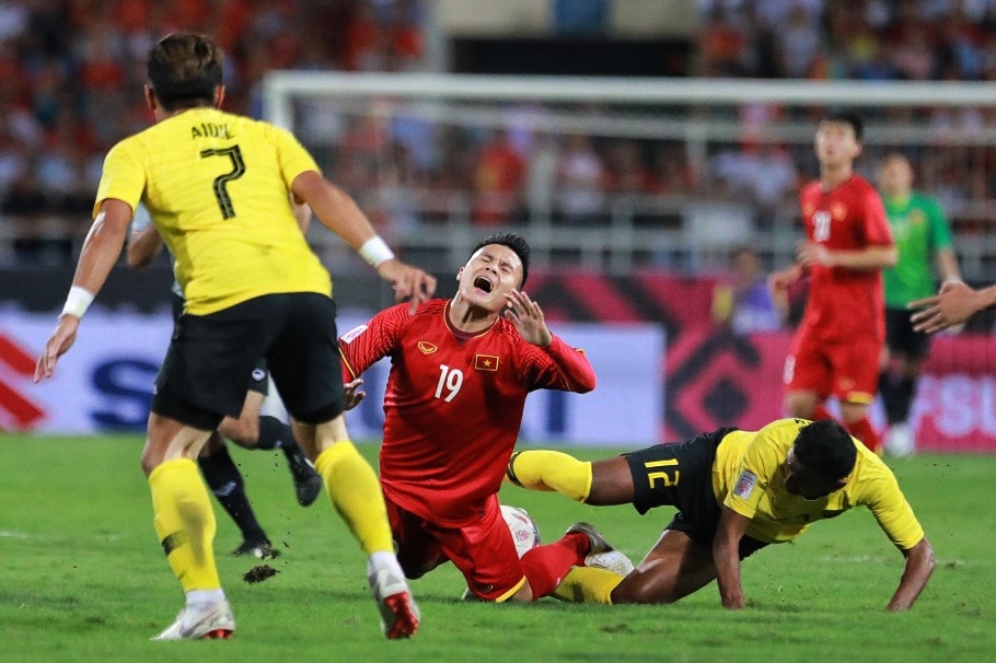 Tuyen Viet Nam gap tuyen Malaysia AFF Cup anh 24