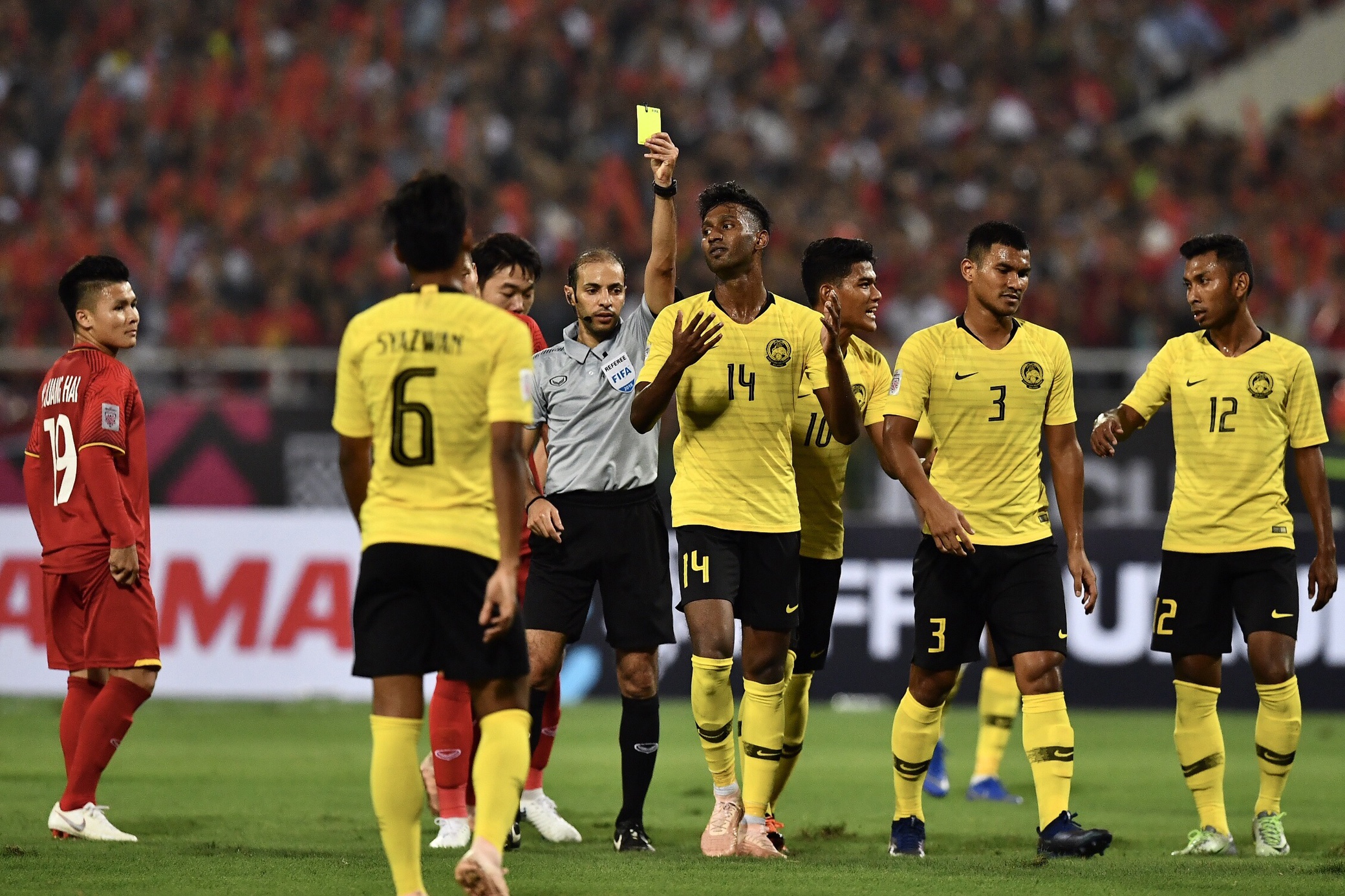 Tuyen Viet Nam gap tuyen Malaysia AFF Cup anh 17