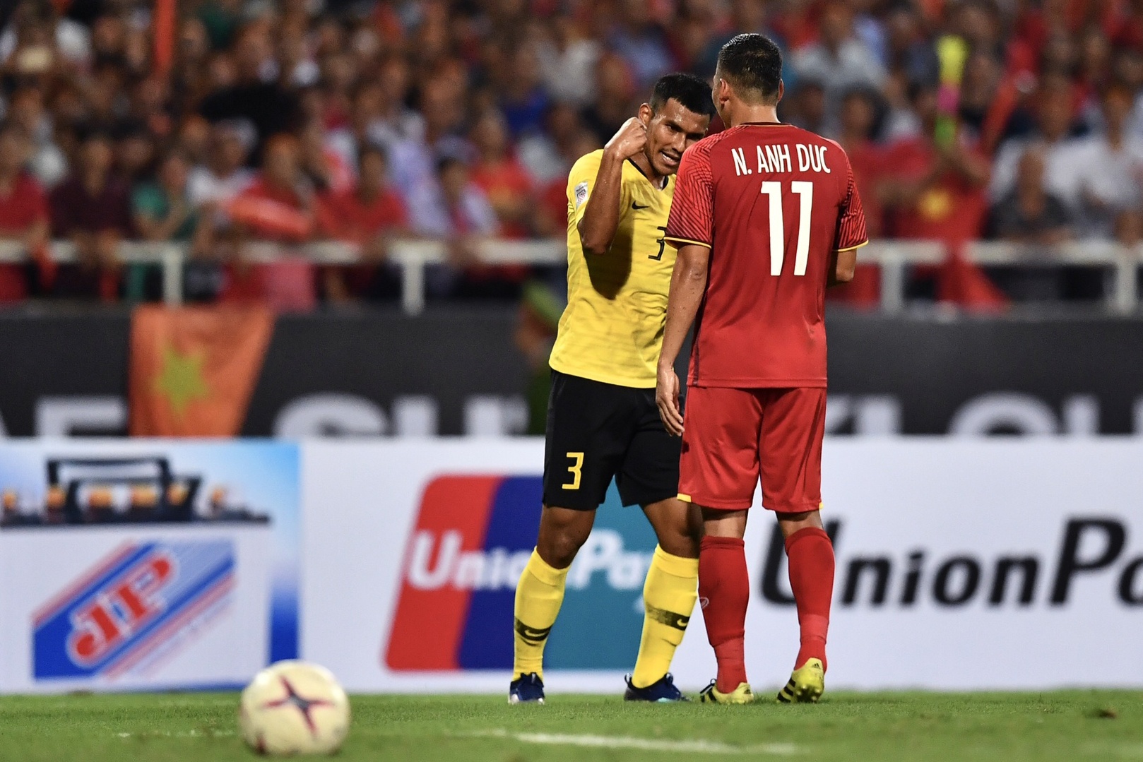 Tuyen Viet Nam gap tuyen Malaysia AFF Cup anh 20