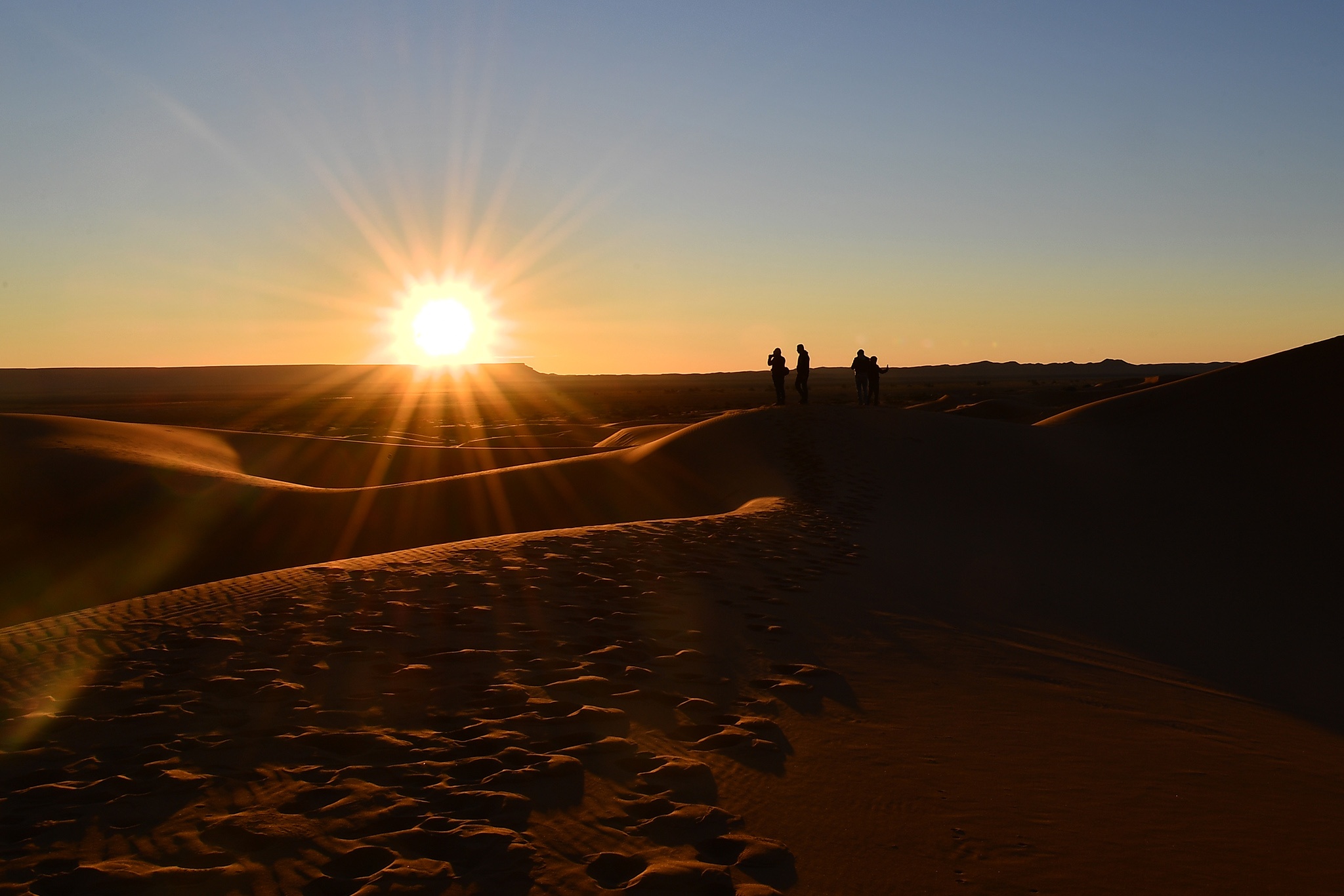 cuoi lac da o sa mac Sahara anh 27