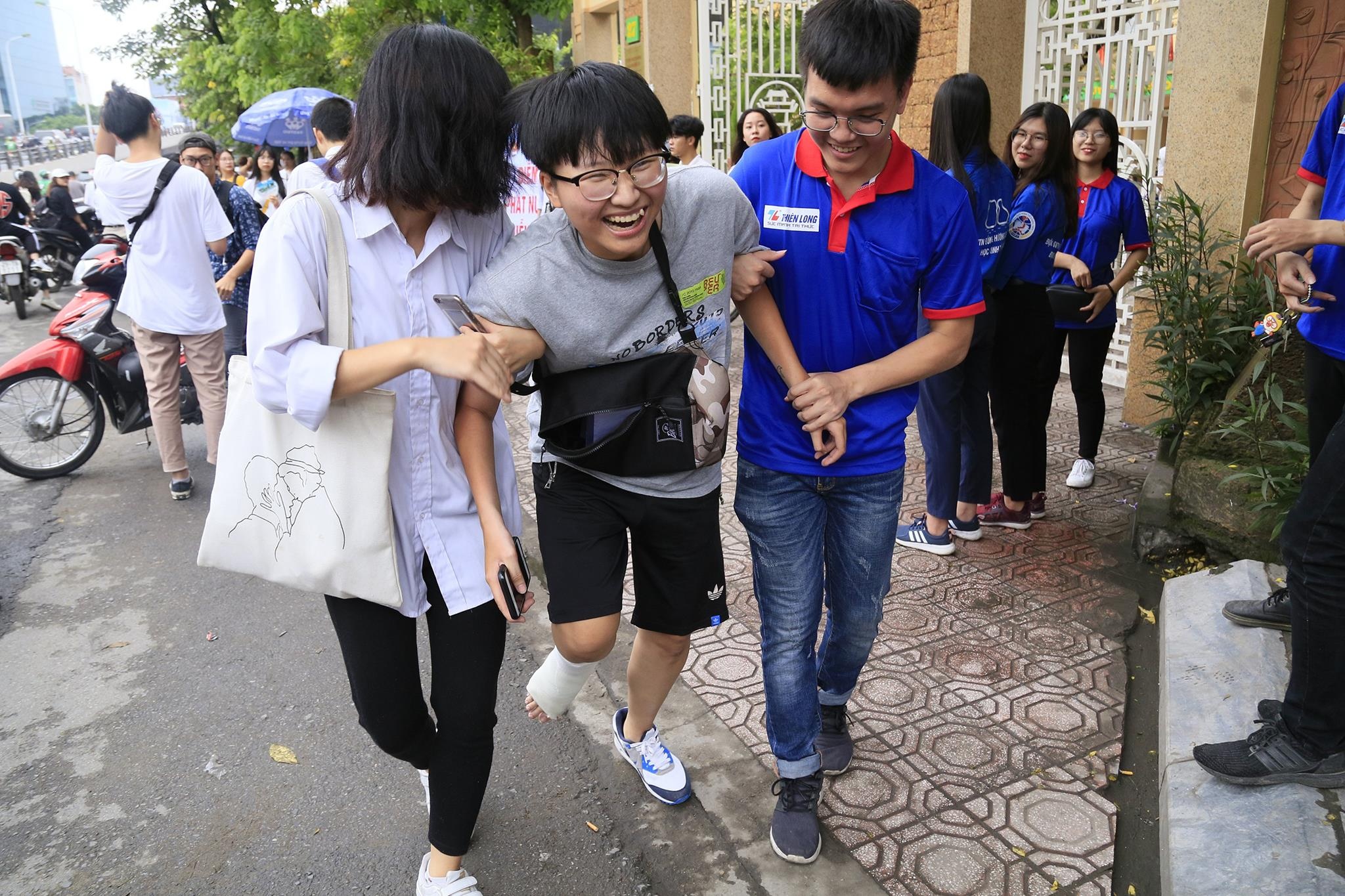 Lich thi THPT quoc gia 2019 anh 2