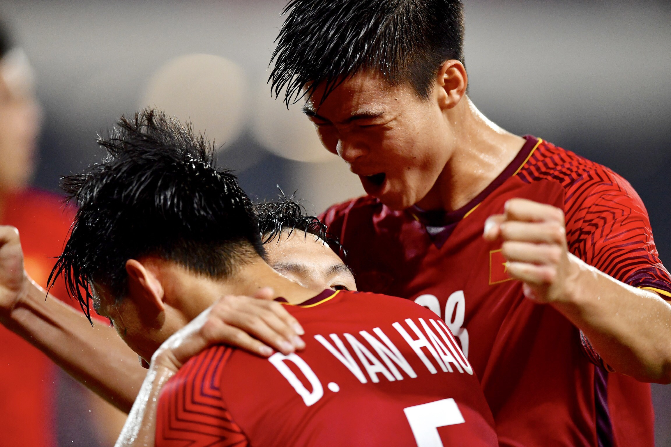 khoanh khac tran cau AFF Cup anh 35