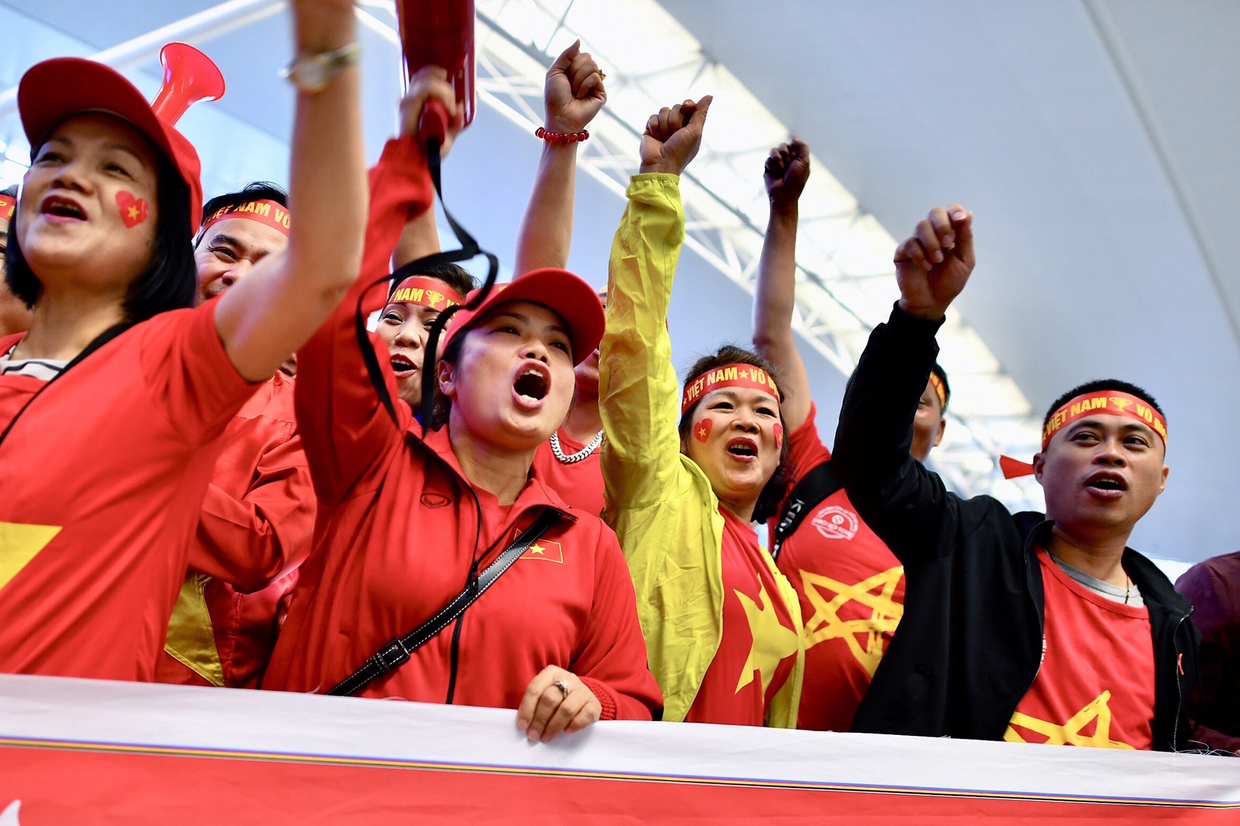 CDV un un sang Malaysia truoc gio dau chung ket AFF Cup hinh anh