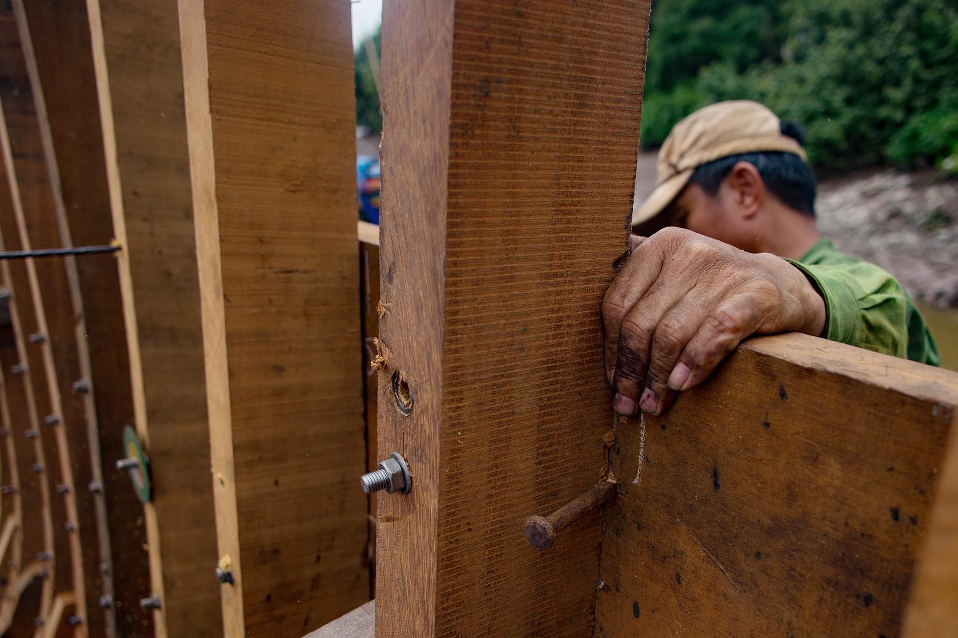 nghề đóng tàu đi biển ở Nam Định ảnh 8 nghe dong tau di bien o Nam Dinh anh 8