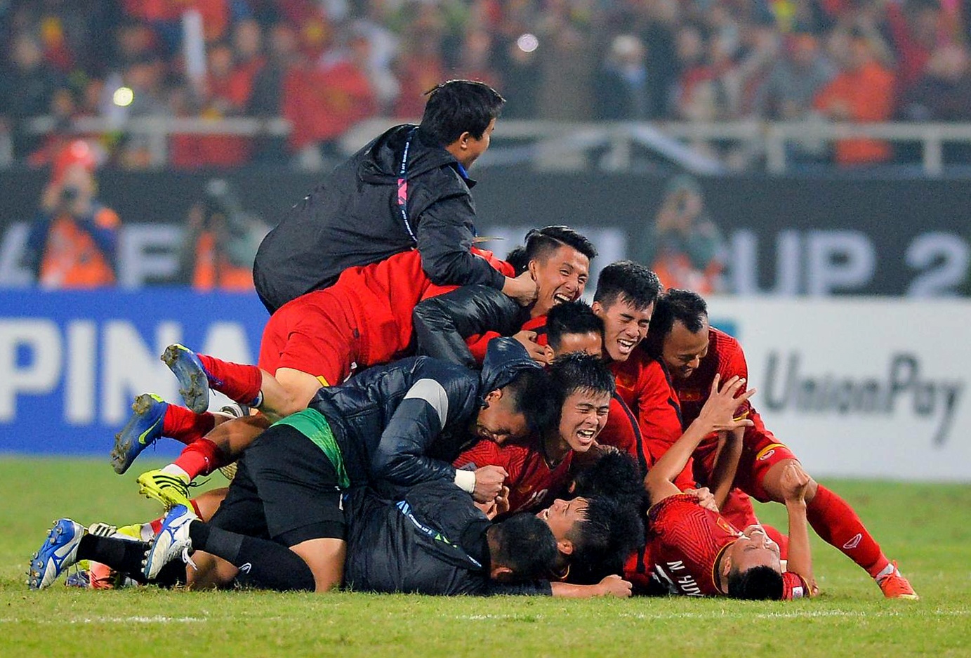 Doi tuyen Viet Nam gianh chuc vo dich AFF Cup 2018 anh 58