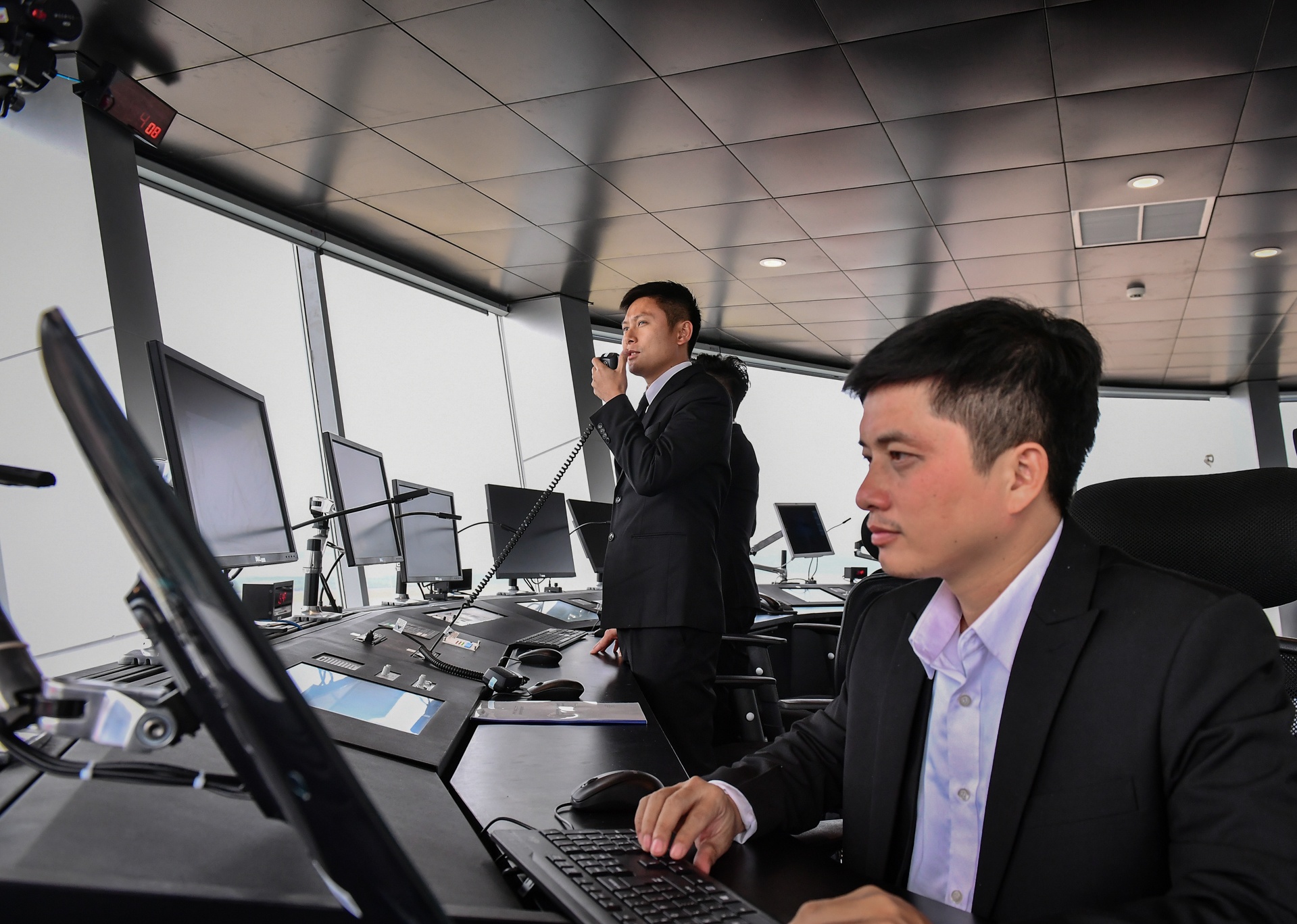 Cang hang khong san bay Van Don o Quang Ninh anh 41