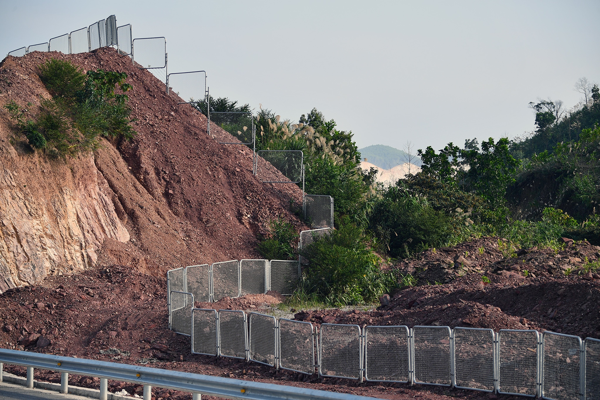 cao toc Van Don truoc ngay thong xe anh 11
