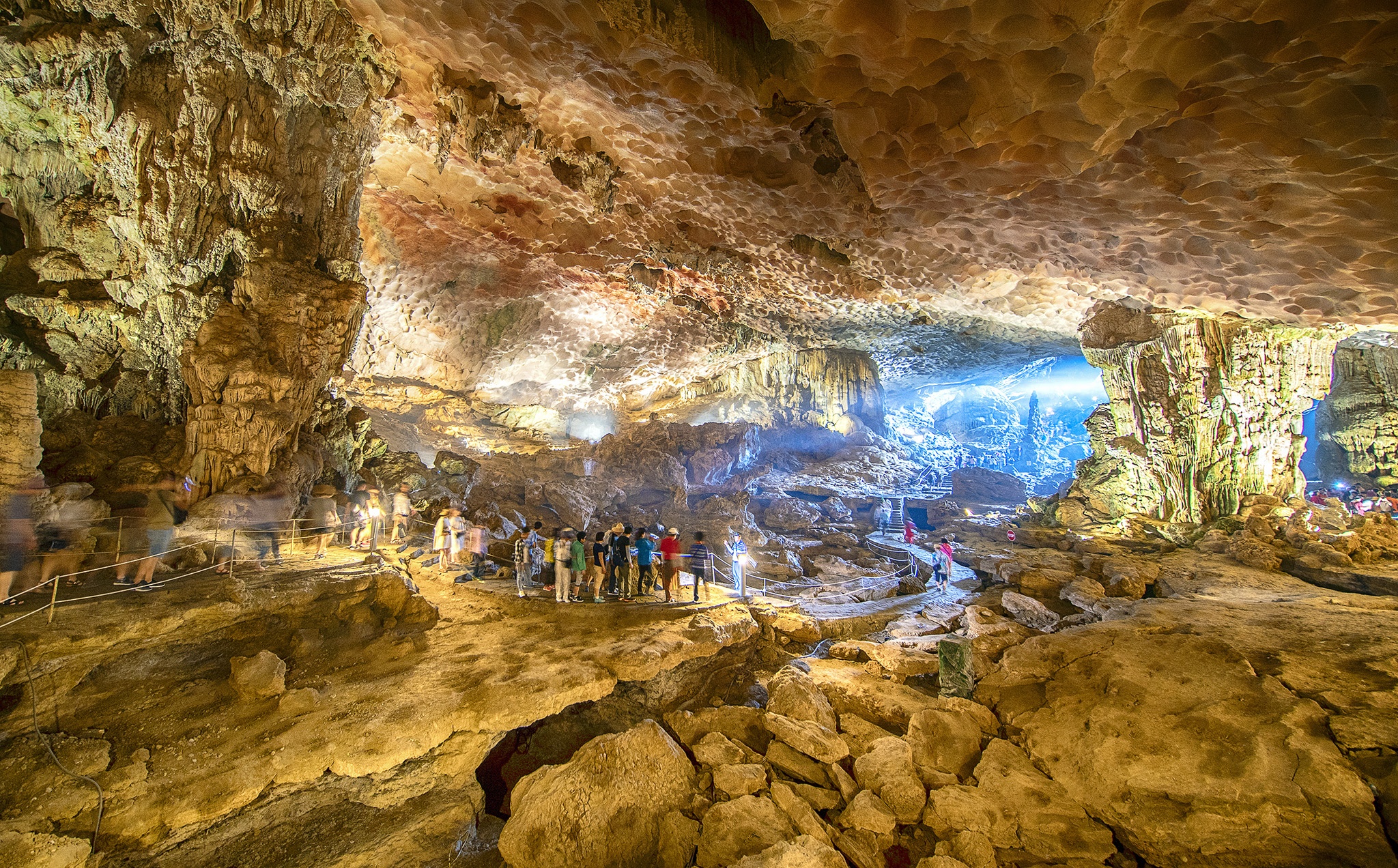 Toi Quang Ninh, san anh doc tai vuon quoc gia tren bien hinh anh