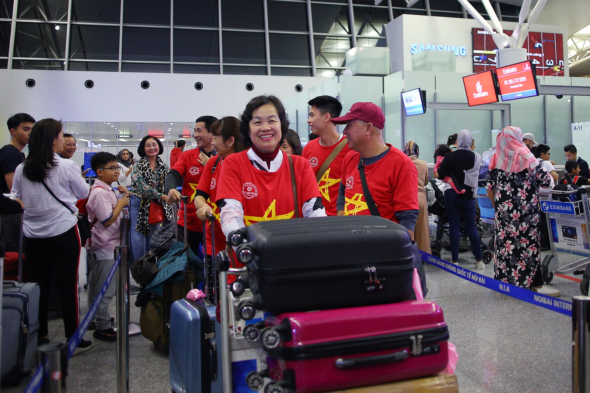 co dong vien sang UAE co vu tuyen Viet Nam anh 2