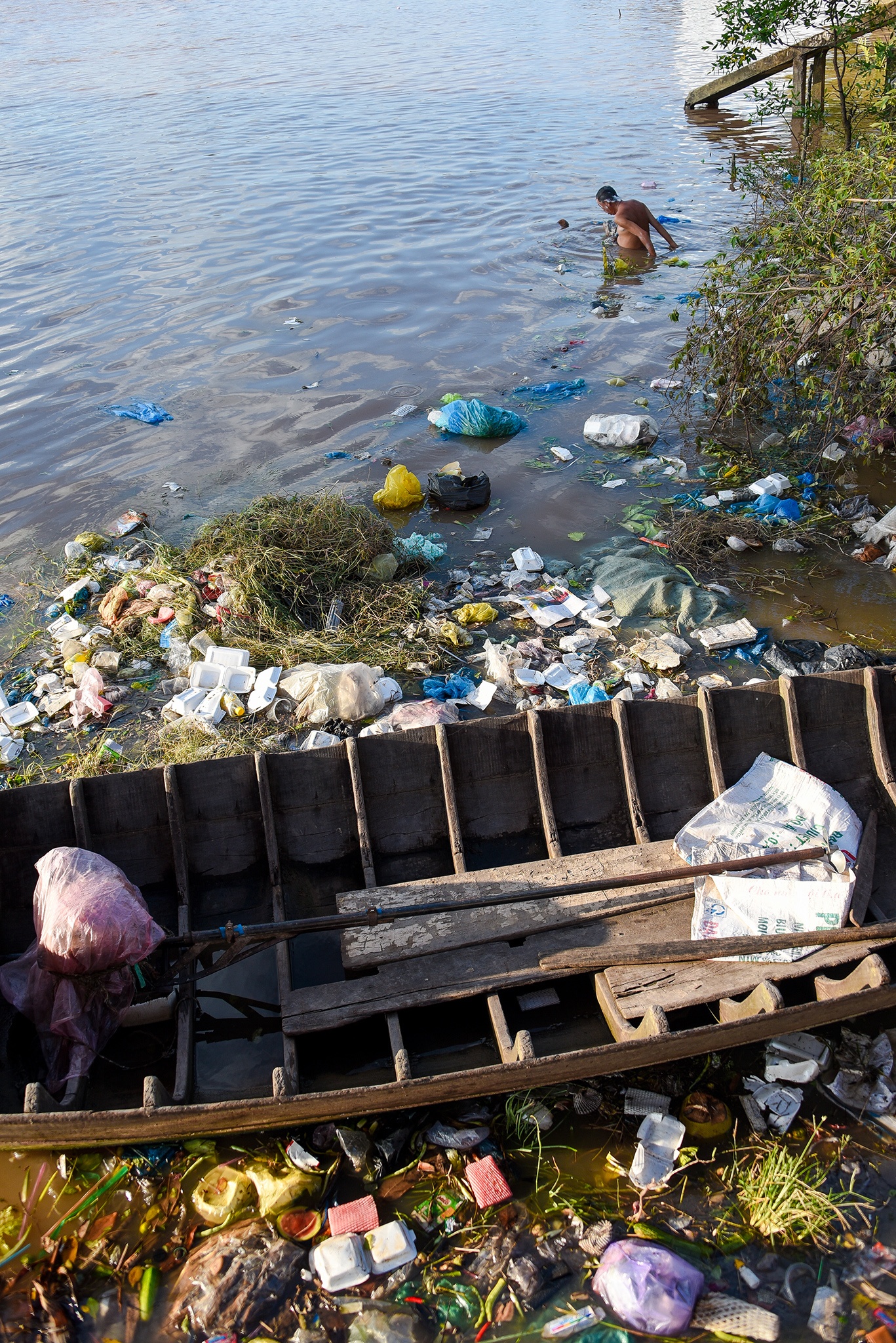 hanh trinh san rac ven bien anh 24