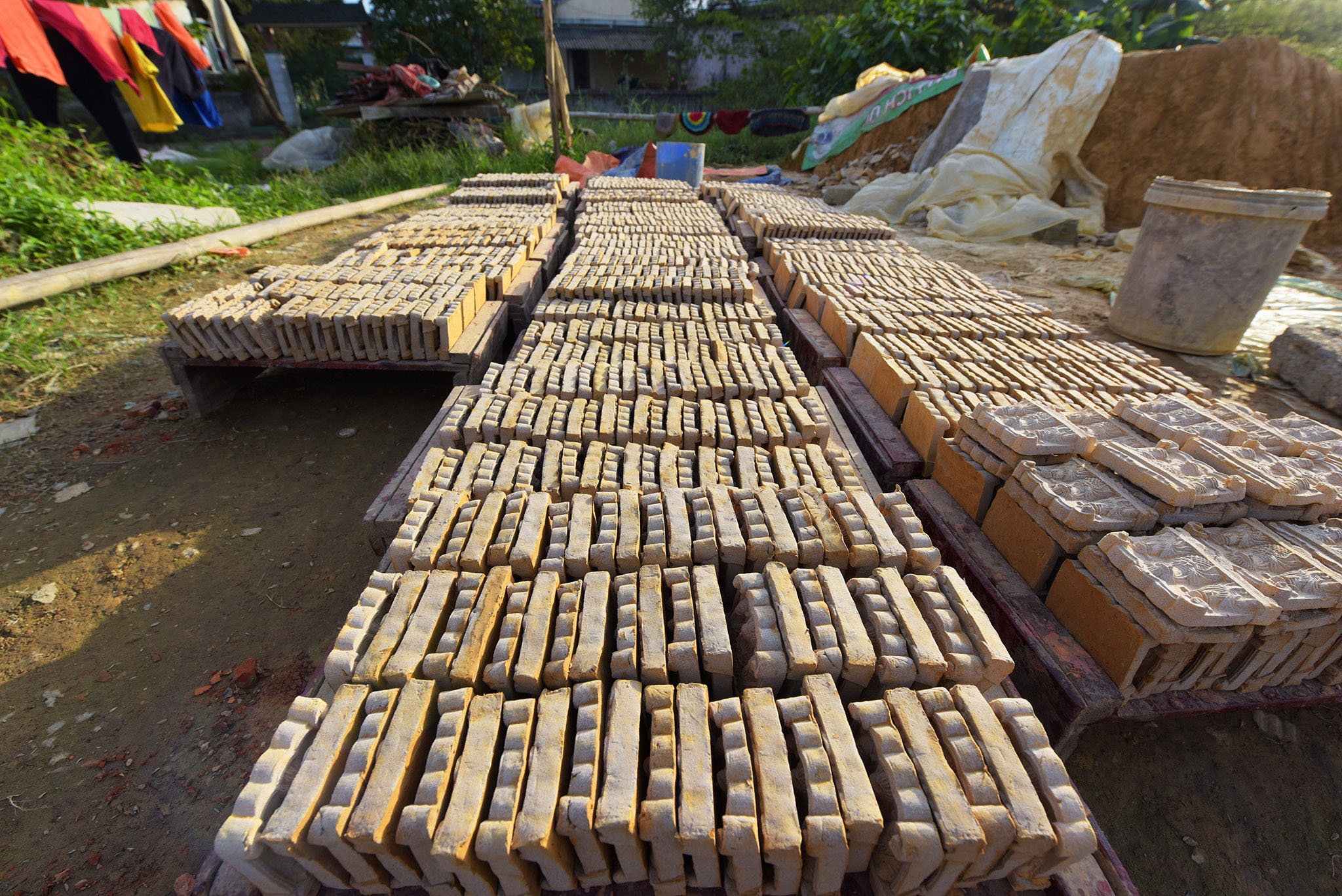 lang lam ong Tao o Hue anh 1