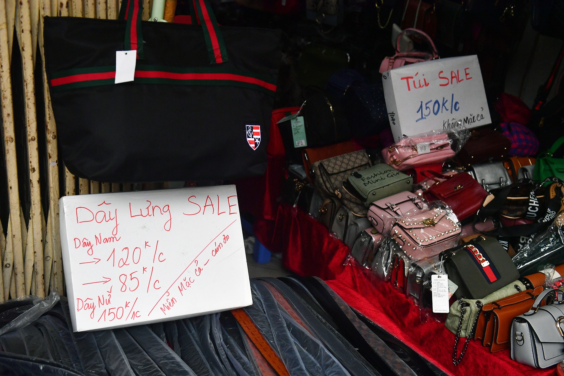 mua sam sale via he anh 8