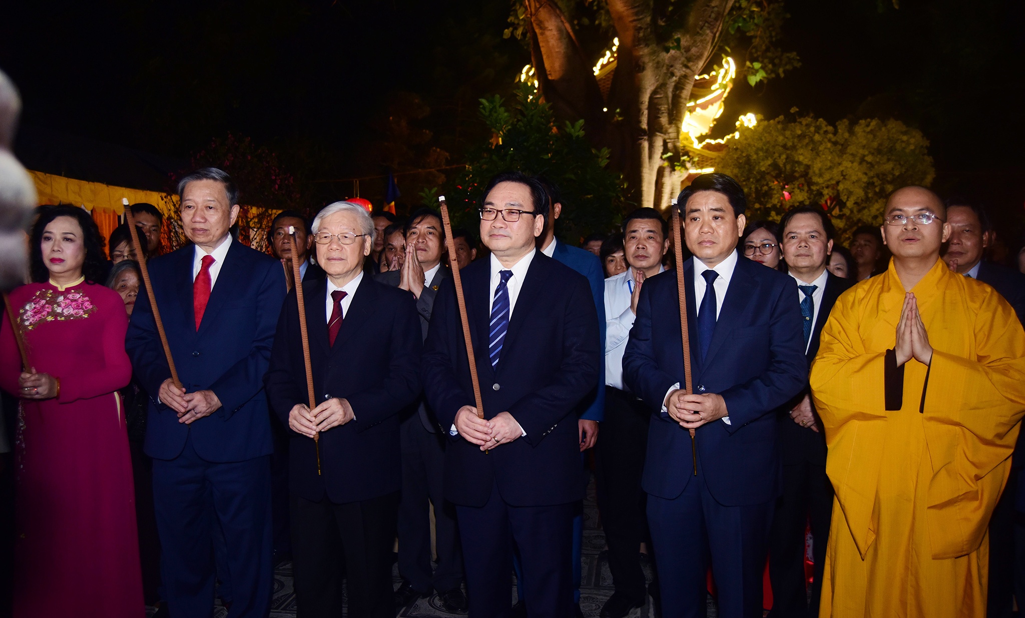 Tong bi thu Nguyen Phu Trong chuc Tet anh 3