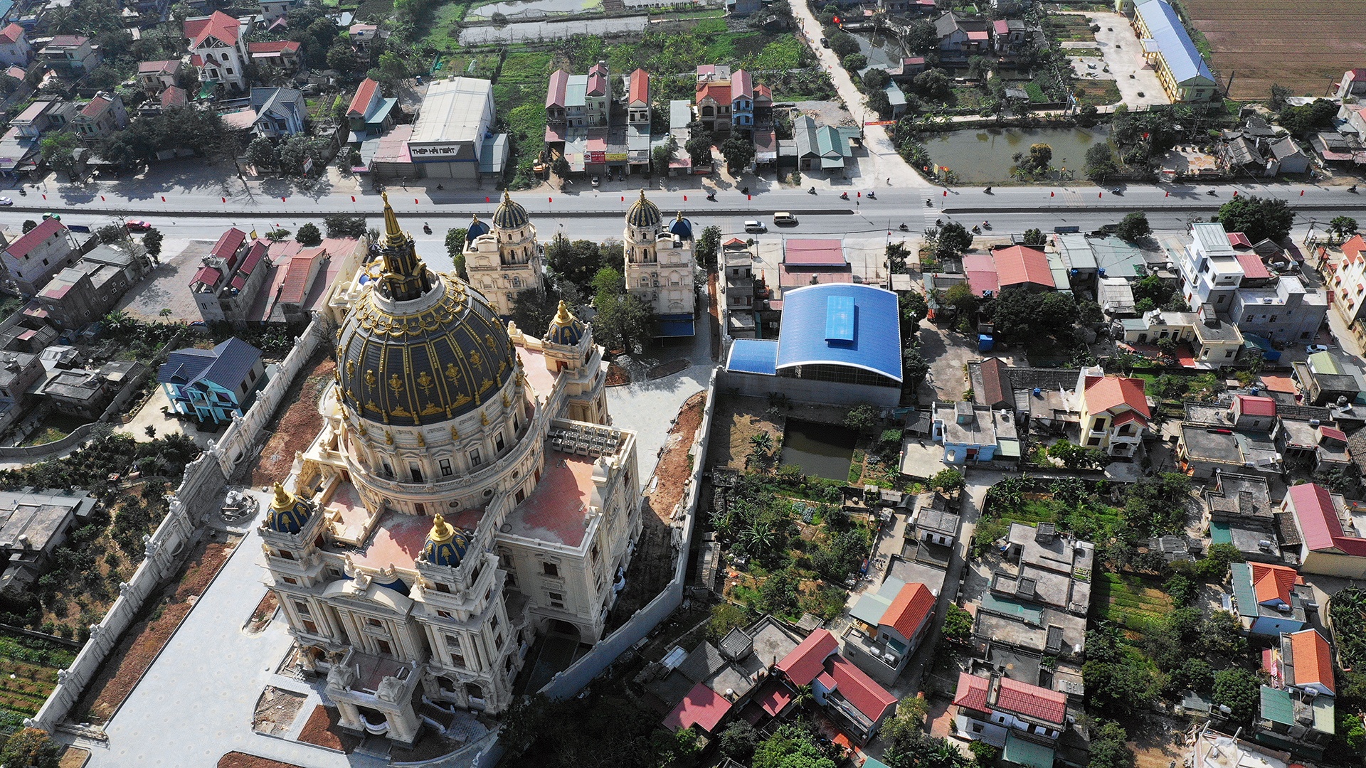 toa lau dai o Gia Vien Ninh Binh anh 4