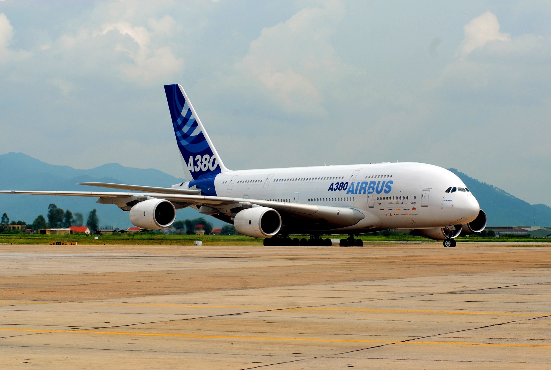 May bay lon nhat the gioi dung san xuat anh 2