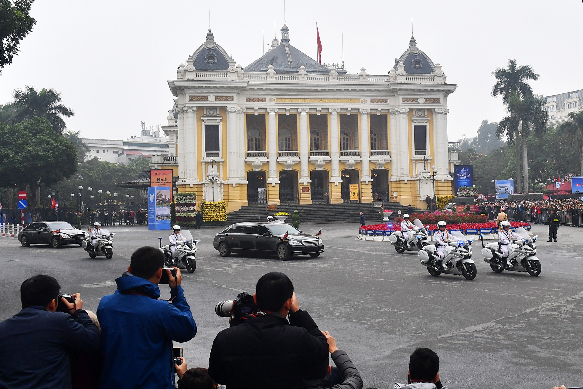 Singapore dan dau, Ha Noi tang bac tren BXH muc song dat do toan cau hinh anh