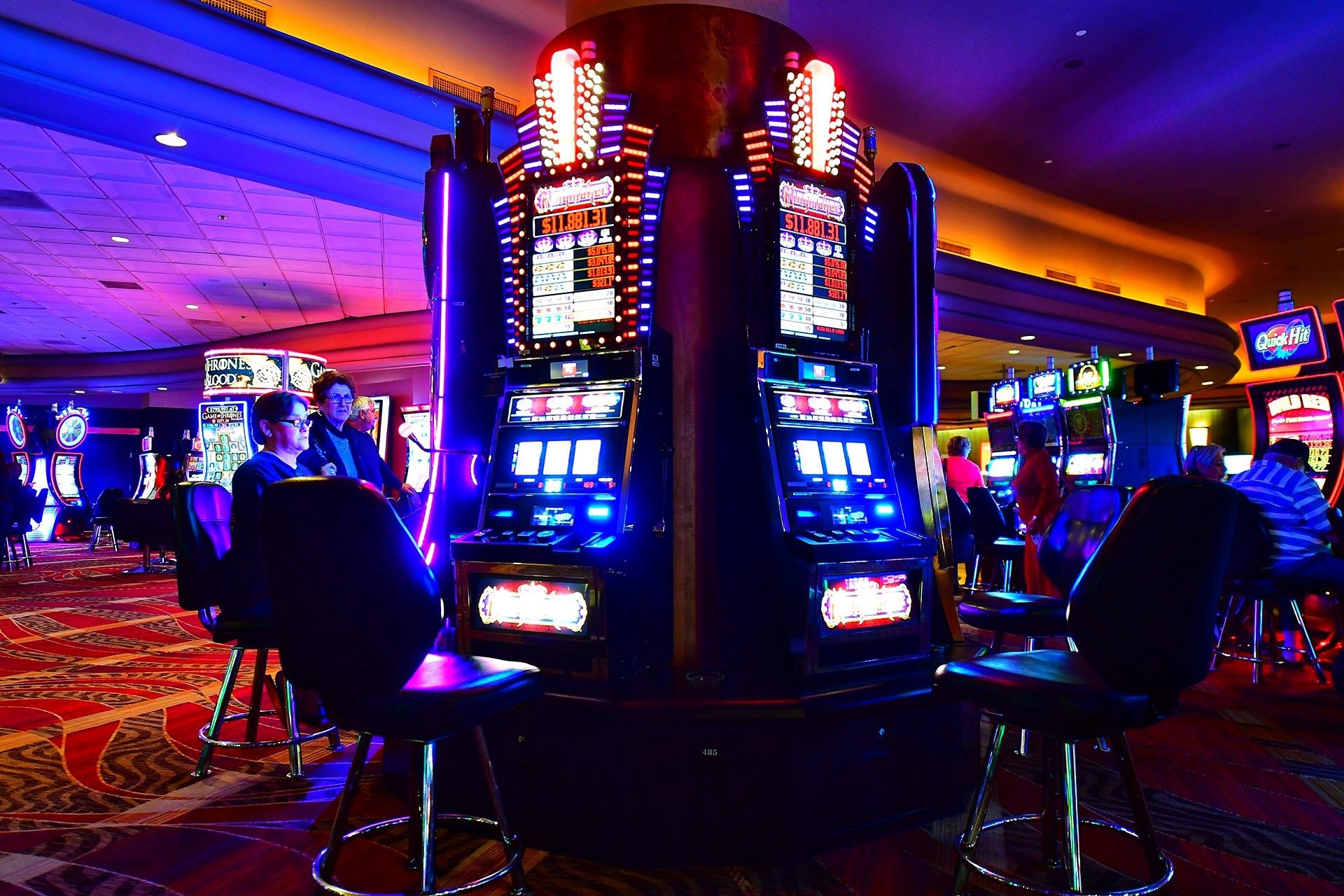 Dem o cac thanh pho co bac, gai goi, giau co cua My hinh anh