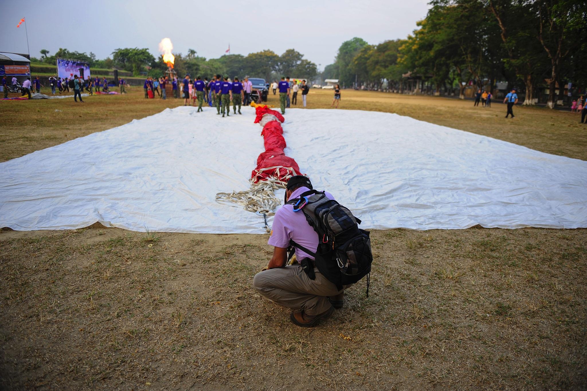 Hue nhin tu Khinh khi cau anh 1