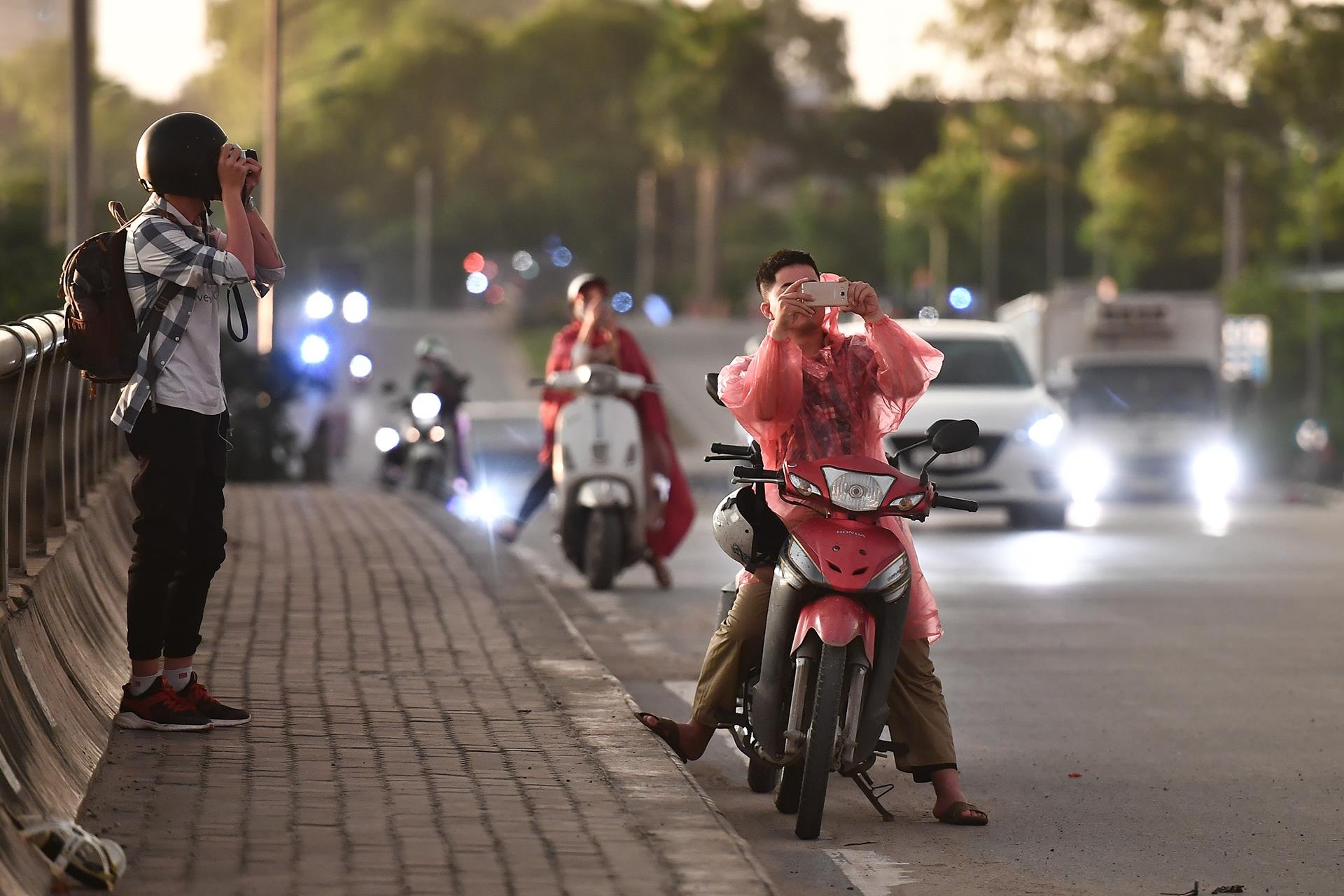 anh sang la trong mua Ha Noi anh 10