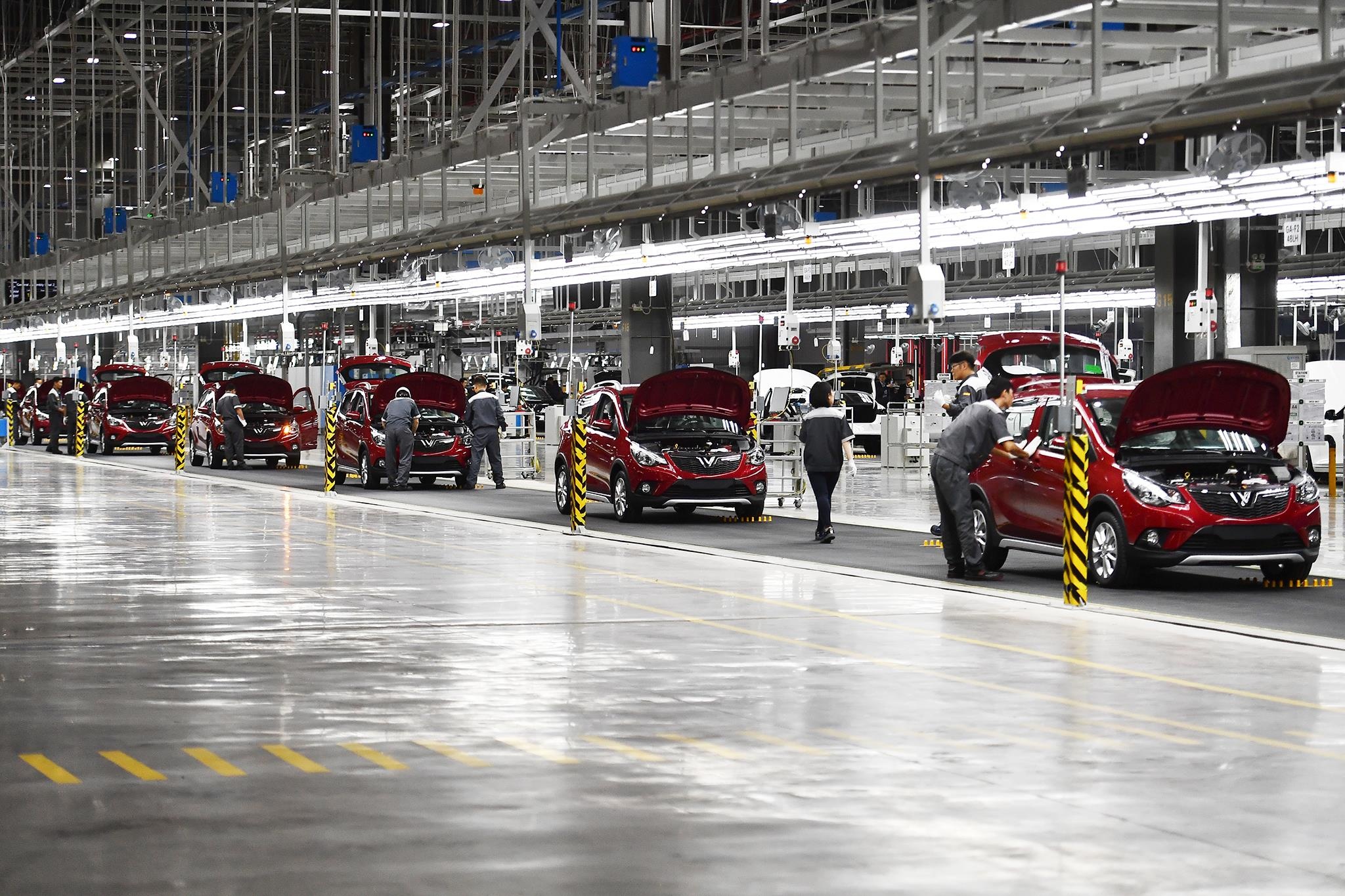 Xe điện Tesla có gì đặc biệt ảnh 8 Xe dien Tesla co gi dac biet anh 8