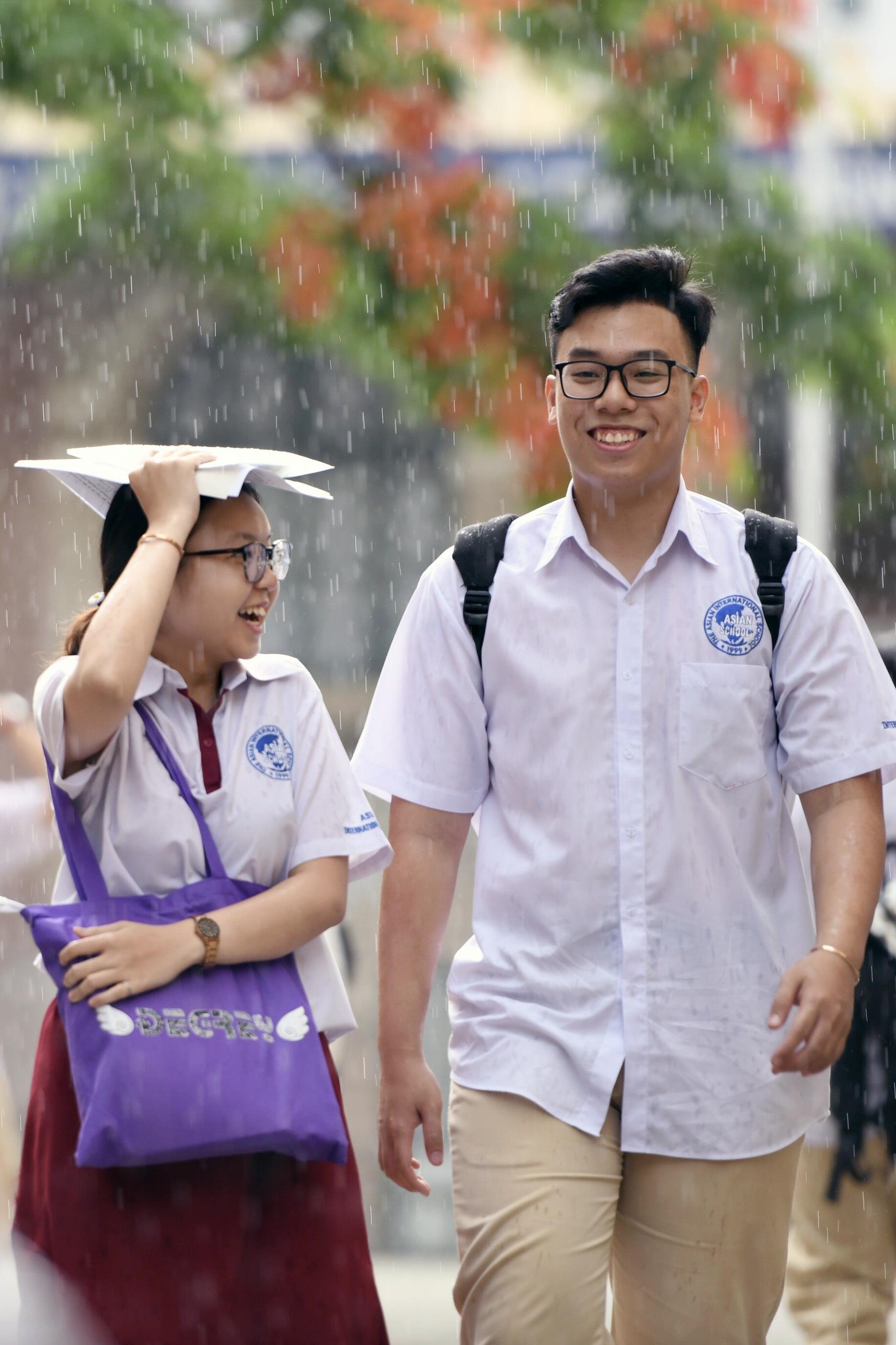 canh xuc dong cua si tu thi THPT quoc gia 2019 anh 3