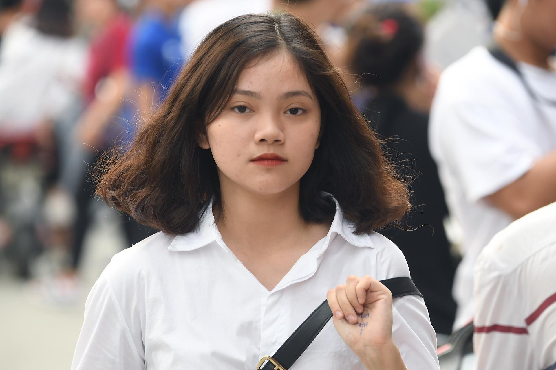 canh xuc dong cua si tu thi THPT quoc gia 2019 anh 40