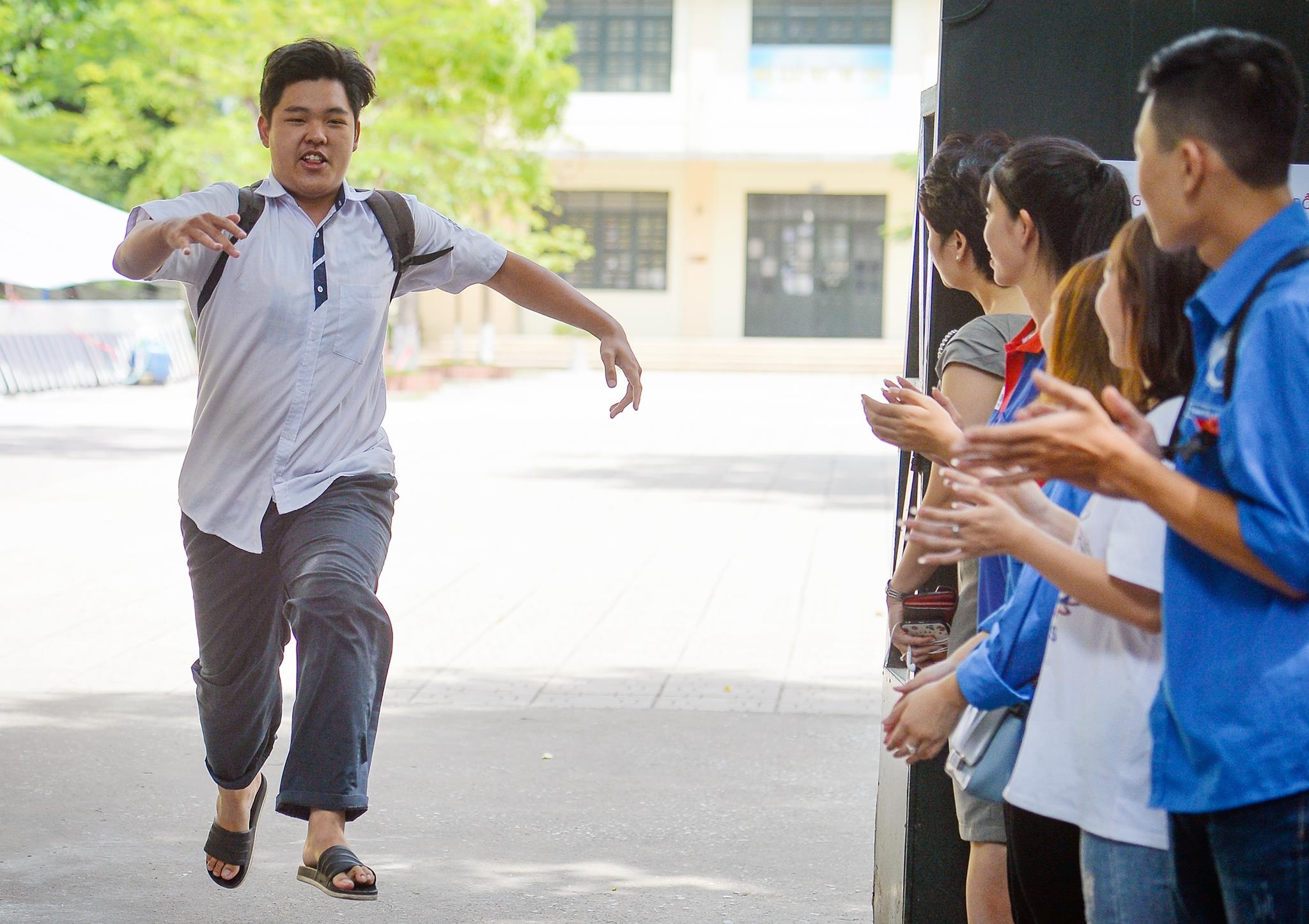 de thi THPT quoc gia 2019 anh 8