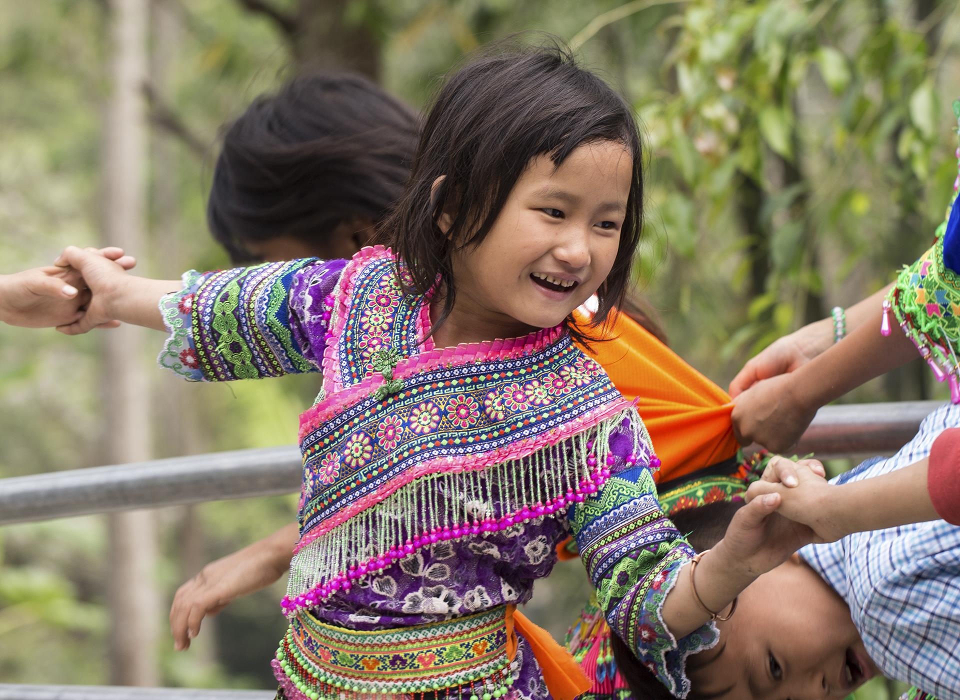 tre hoc chu o vung cao anh 18