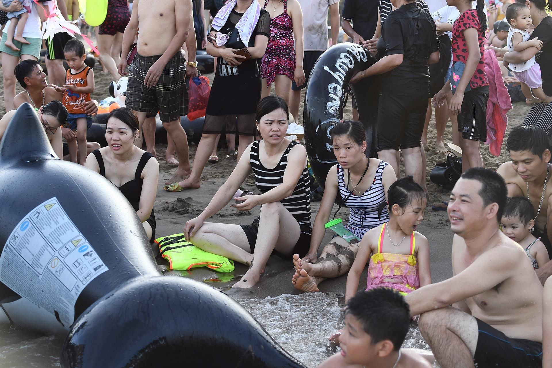 bien Sam Son dong nghet nguoi anh 8