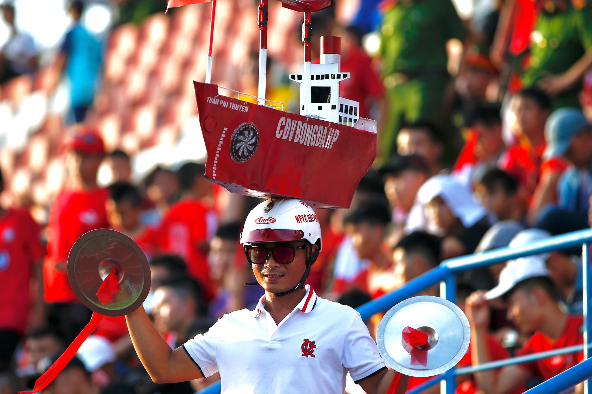 giai bong da V-league quoc gia anh 1