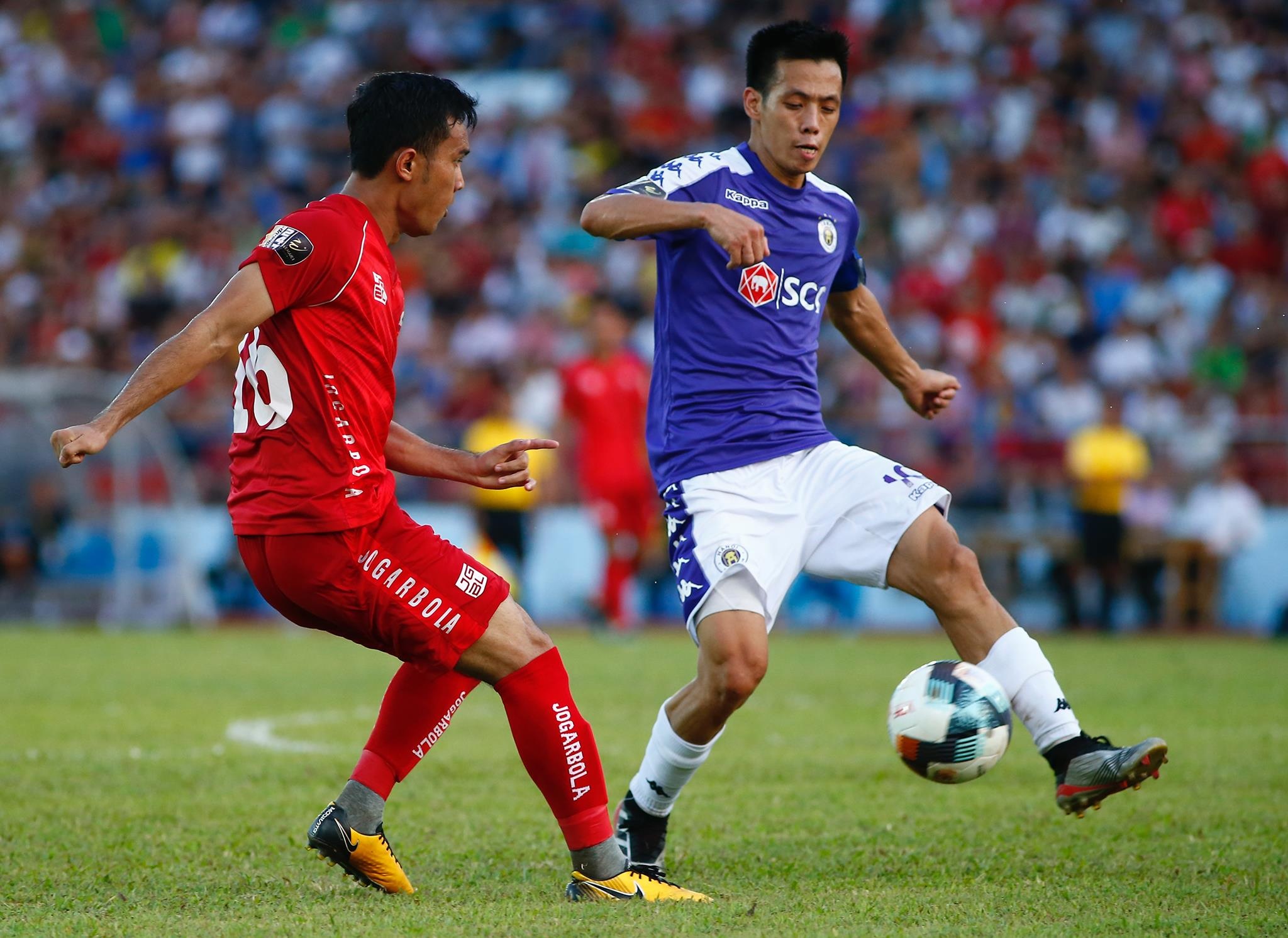 giai bong da V-league quoc gia anh 4