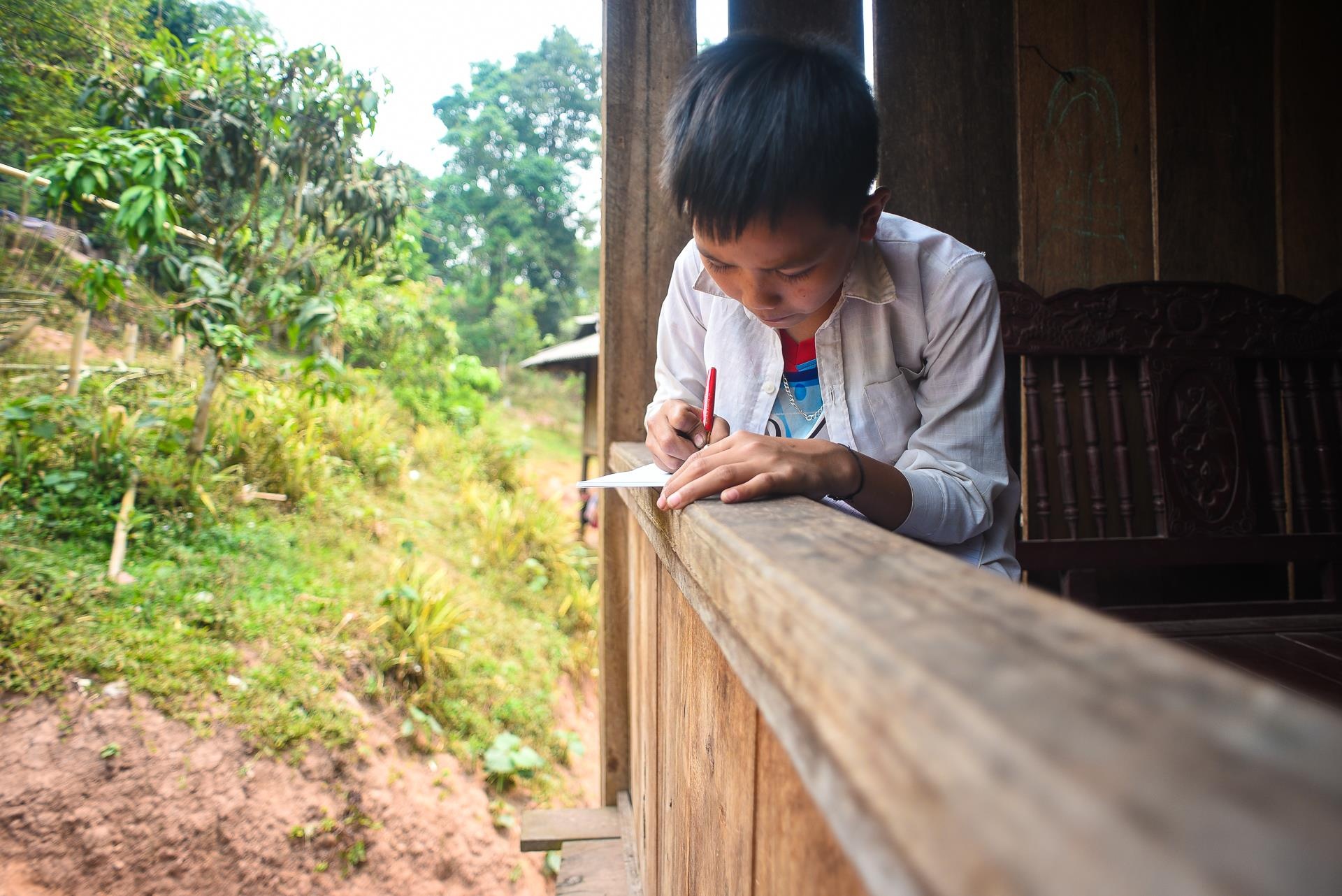 tieu hoc noi tru vung bien anh 21