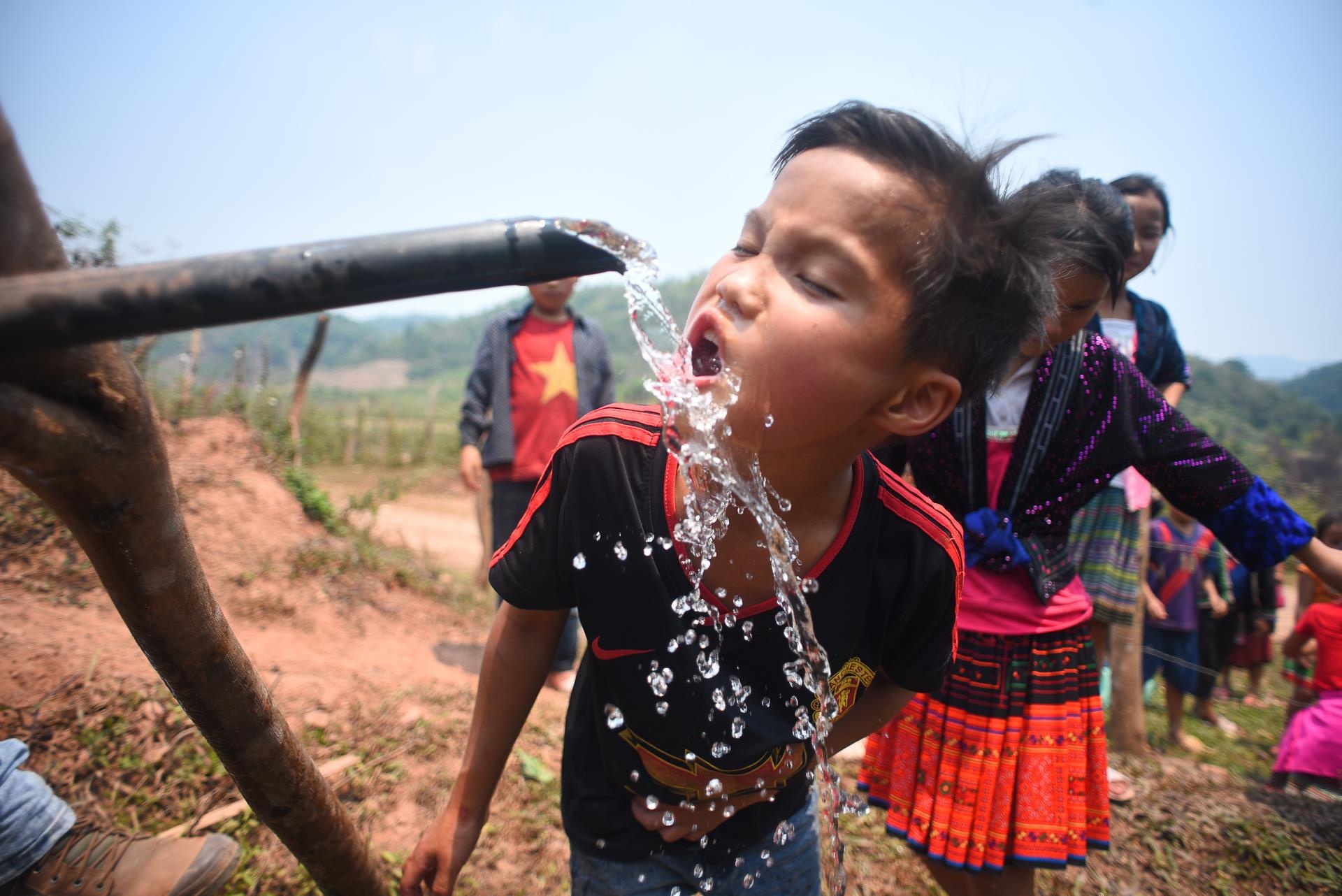 tieu hoc noi tru vung bien anh 45