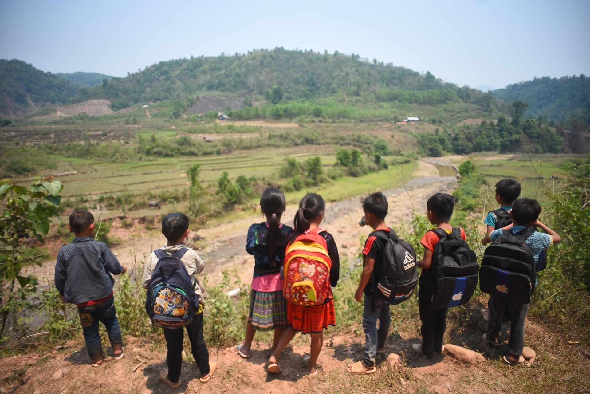 tieu hoc noi tru vung bien anh 52