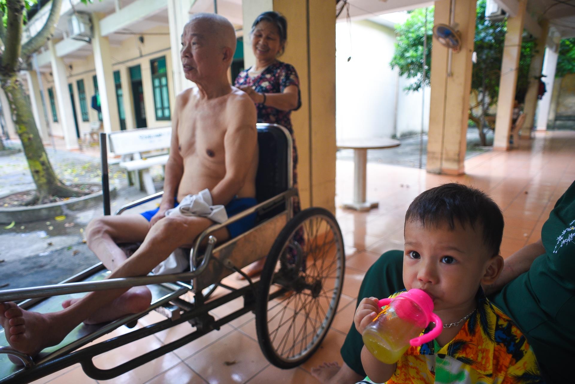 những người lính thương binh trên mặt trận ảnh 5 nhung nguoi linh thuong binh tren mat tran anh 5