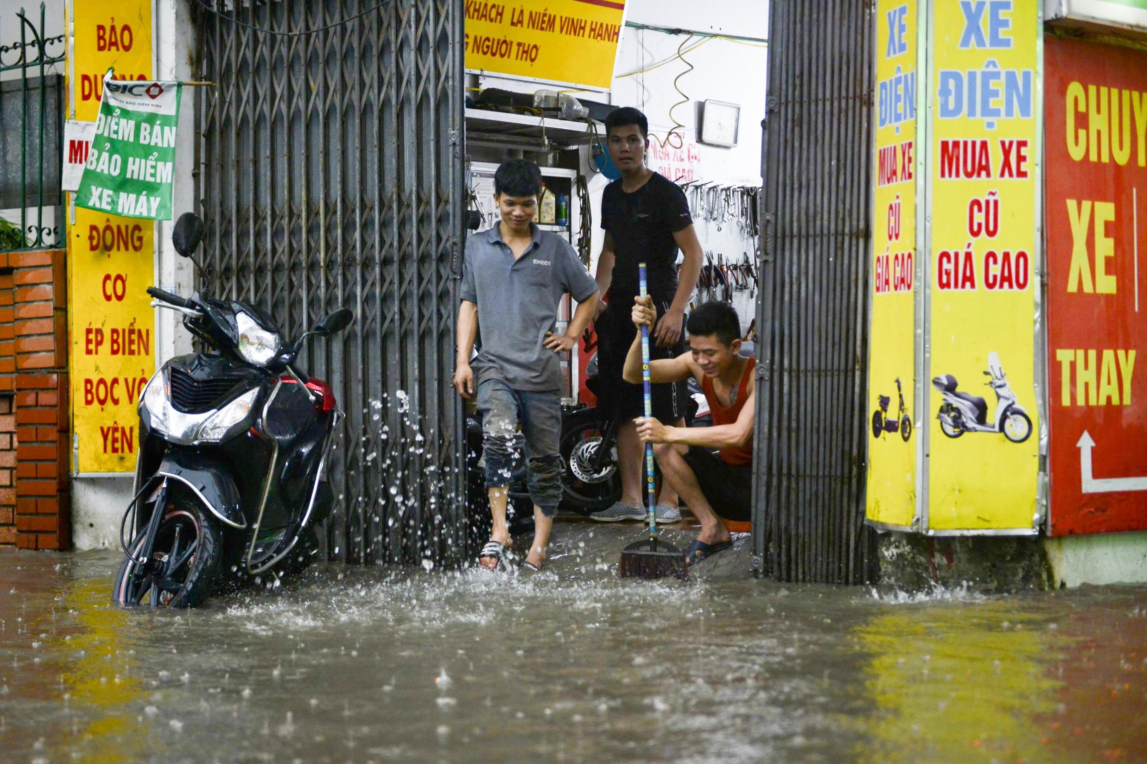 Mua ngap o Ha Noi anh 11