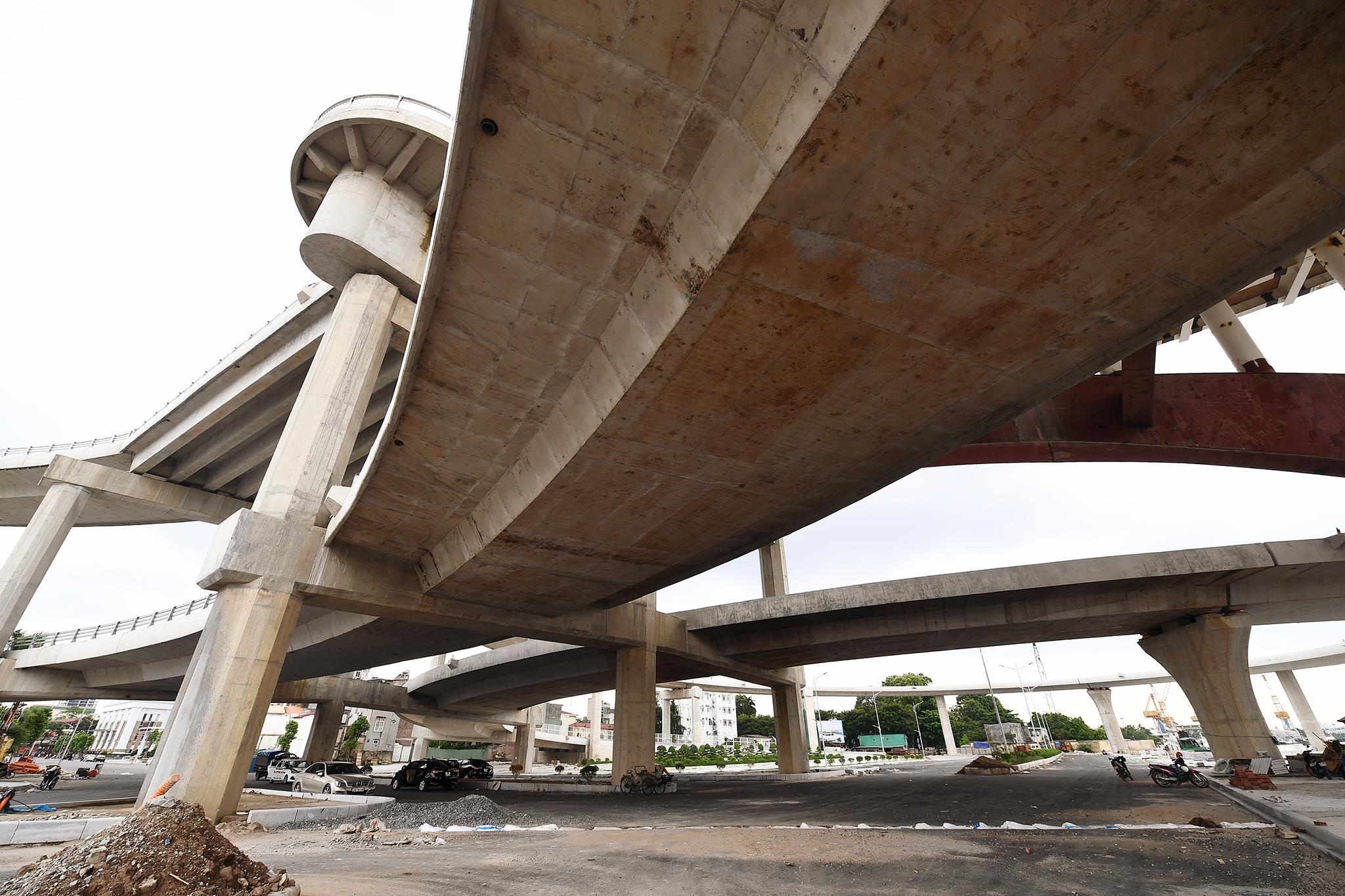 Cau Hoang Van Thu anh 6