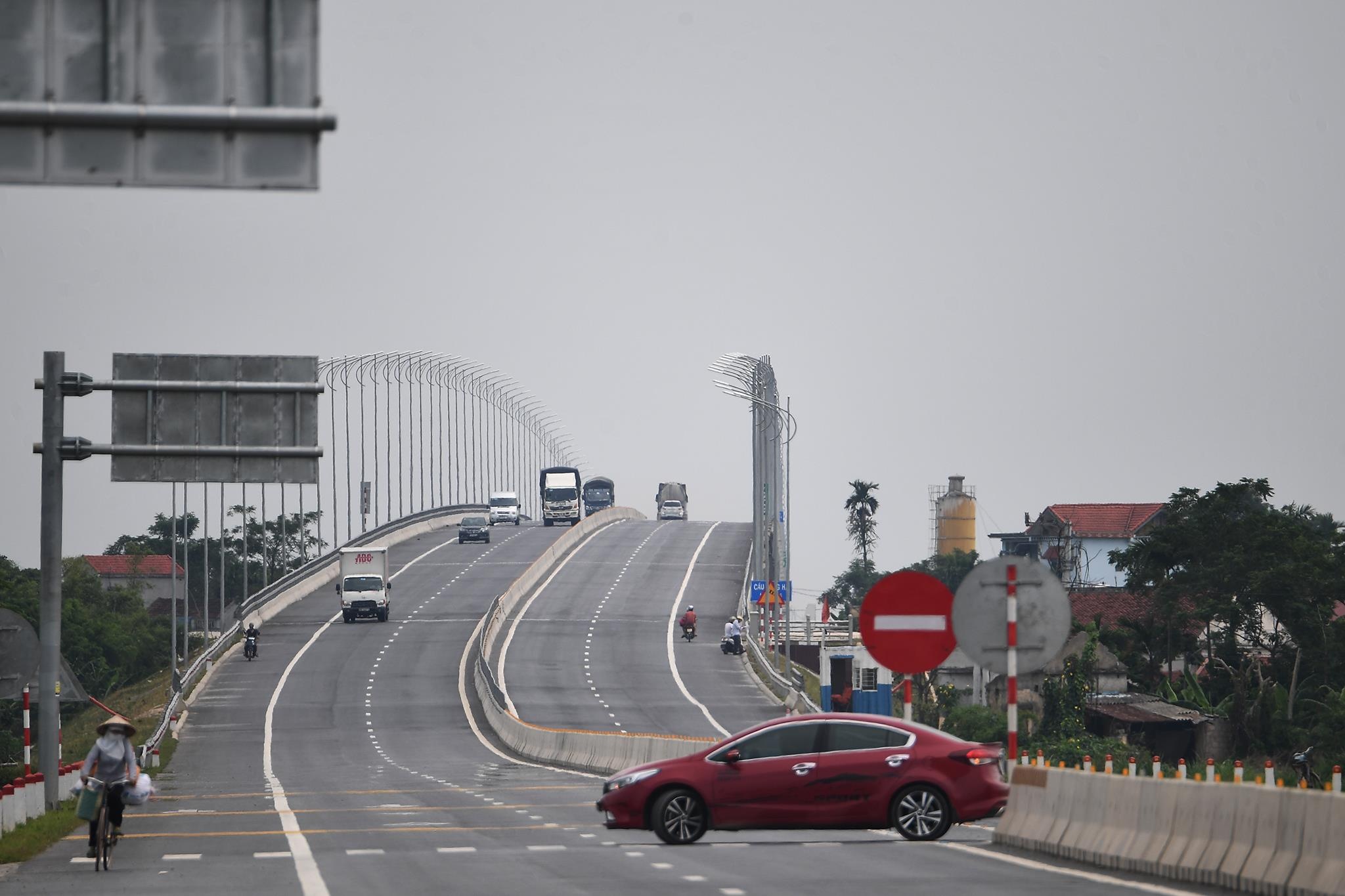 cau Hung Ha noi Hung Yen voi Ha Nam anh 7