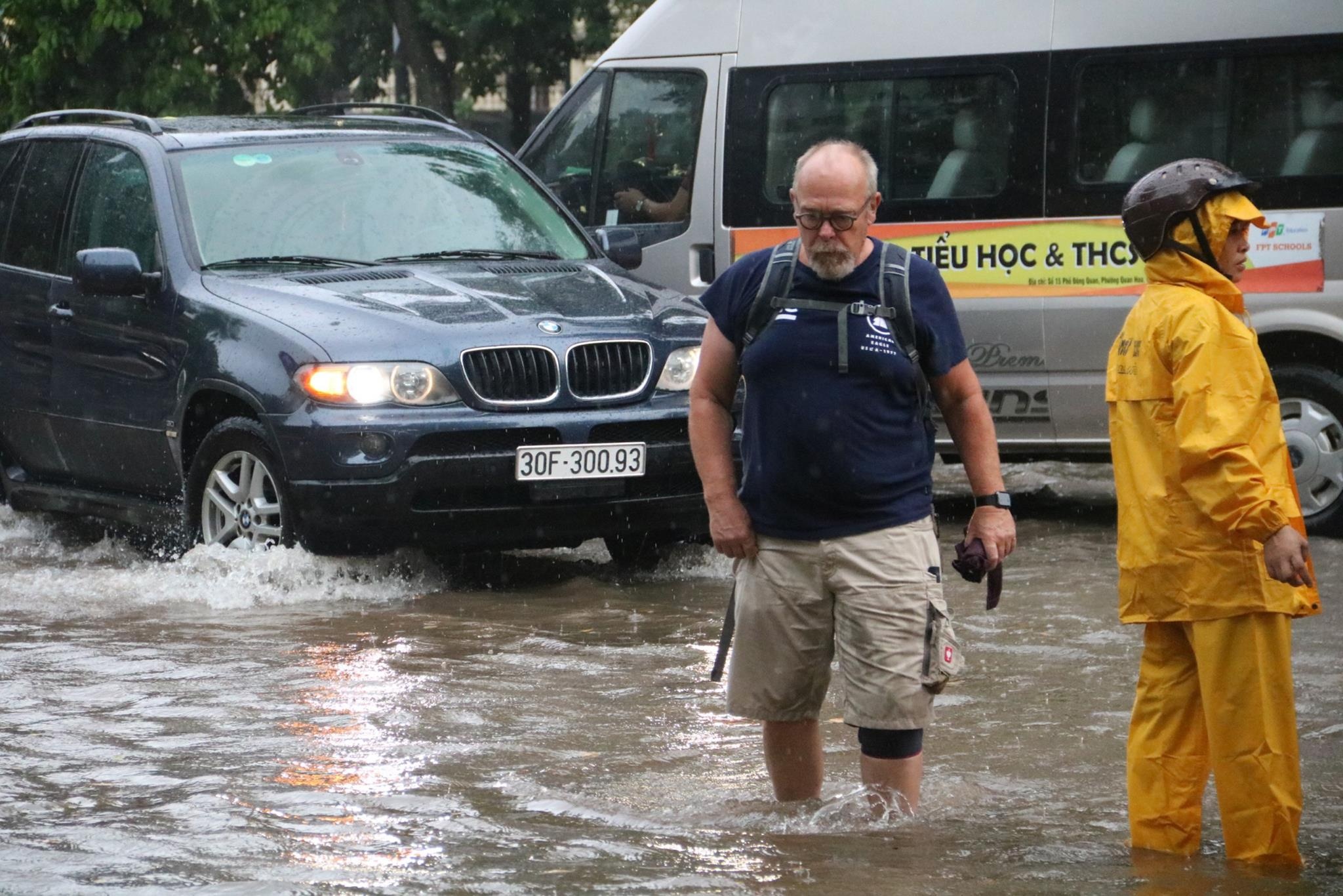 mua ngap o Ha Noi anh 13