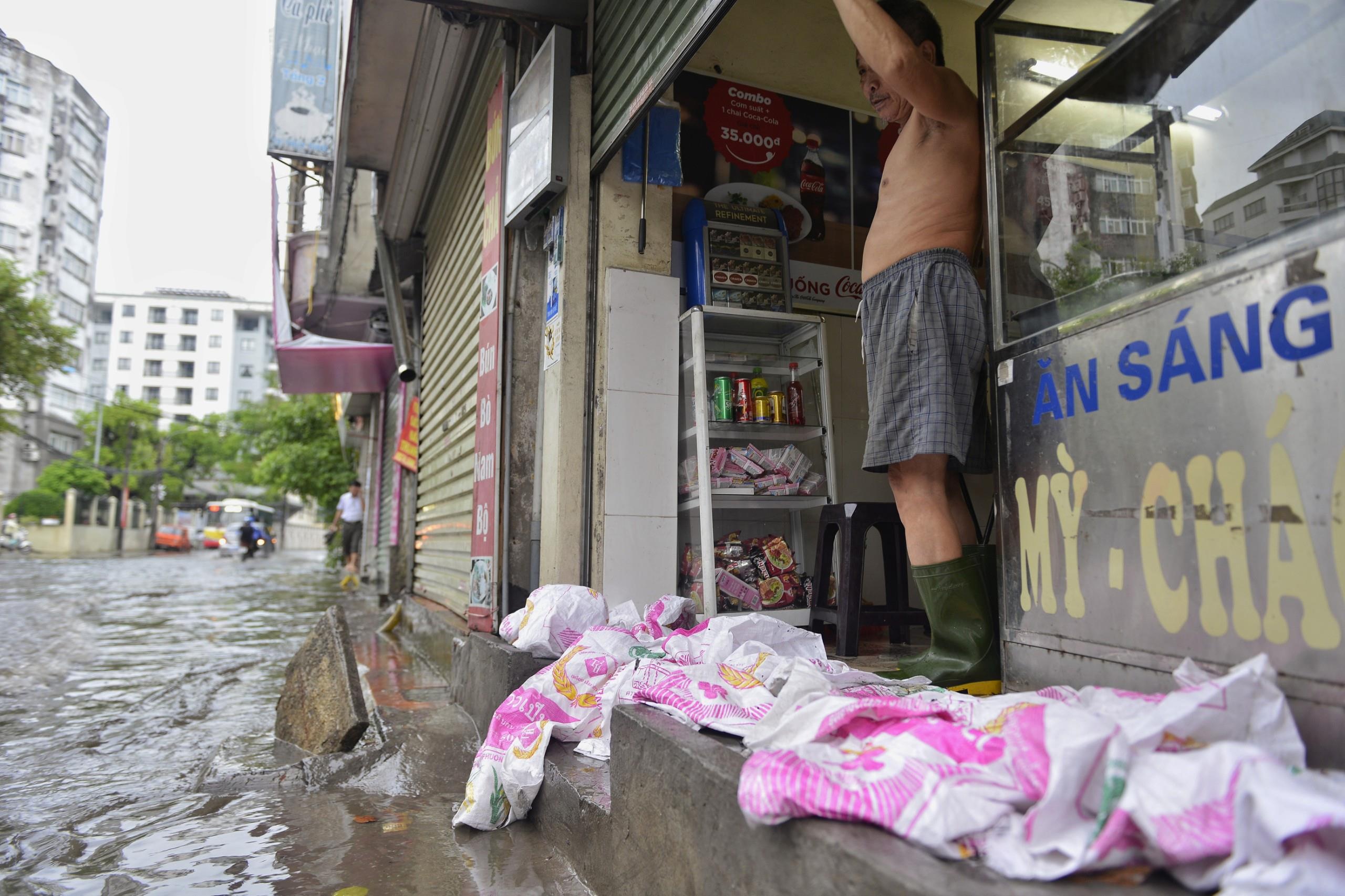 mua ngap o Ha Noi anh 21