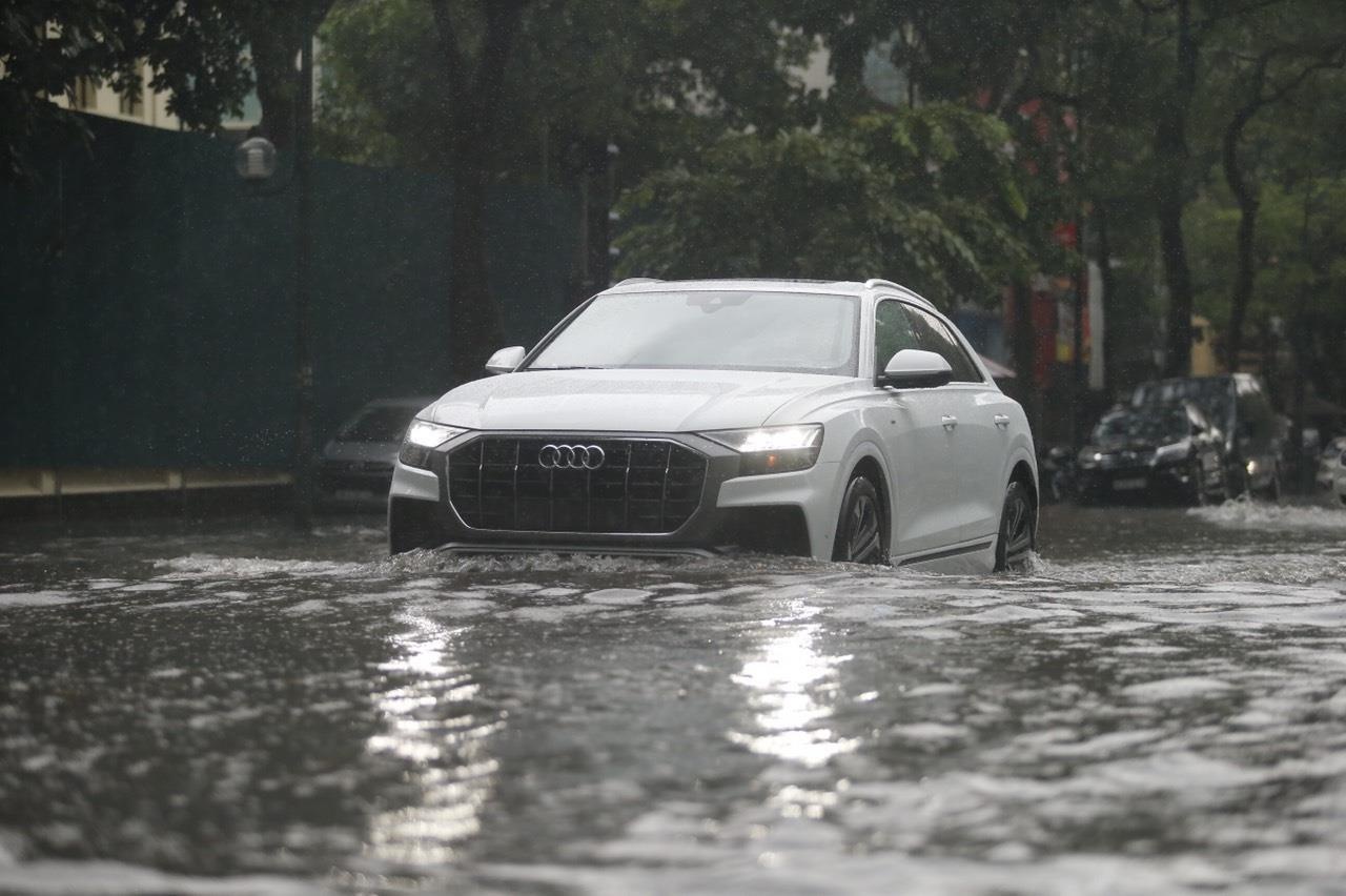 mua ngap o Ha Noi anh 5