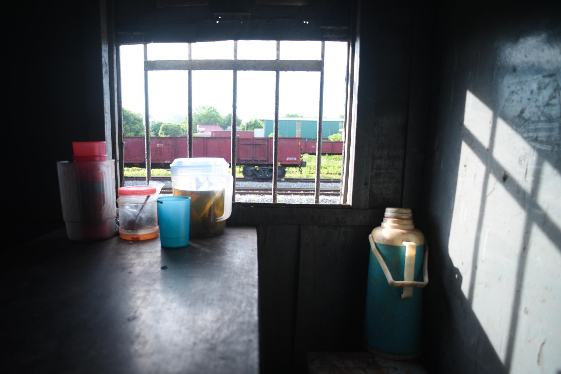 chuyến tàu vắng khách nhất cả nước Hà Nội Quảng Ninh ảnh 34 chuyen tau vang khach nhat ca nuoc Ha Noi Quang Ninh anh 34