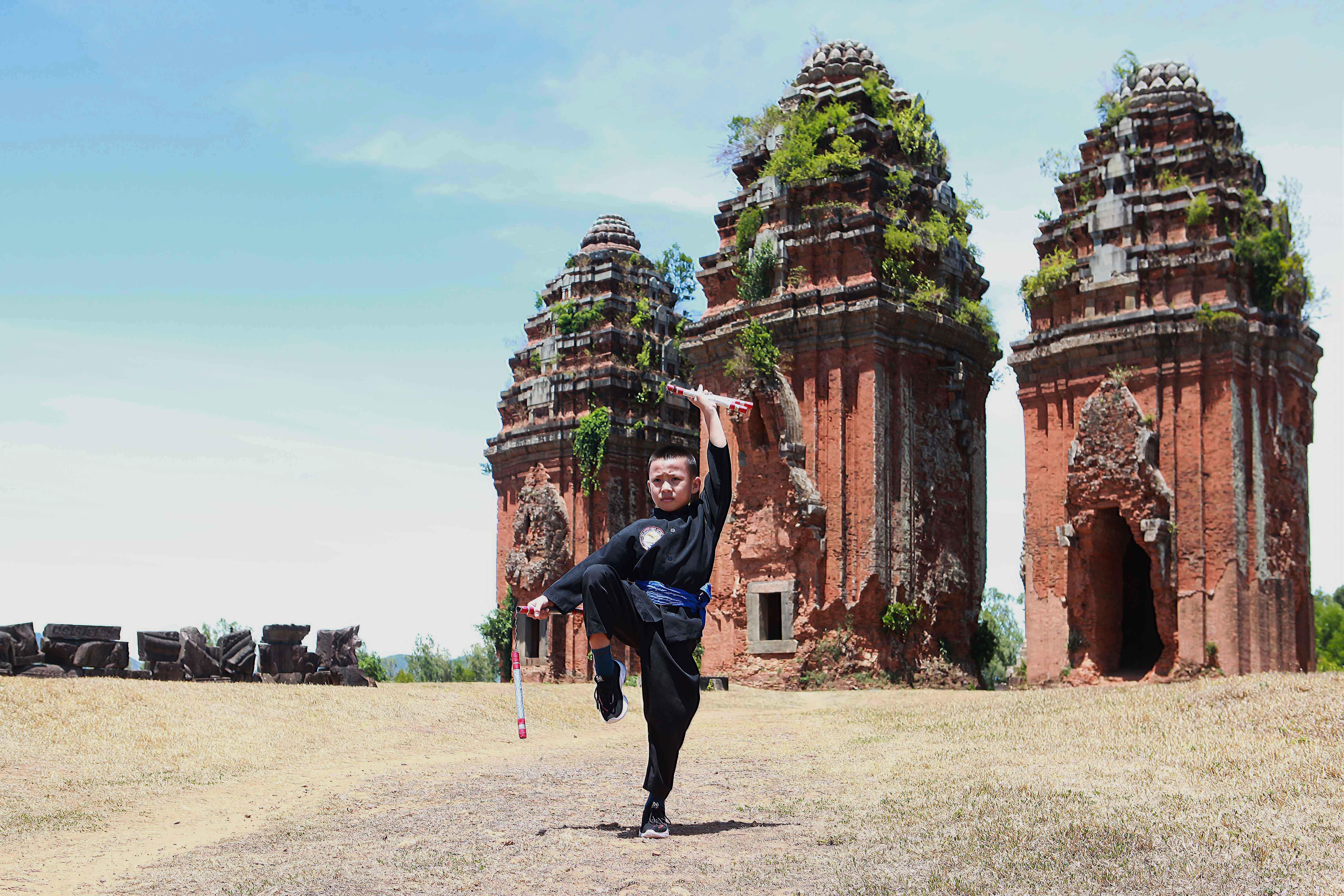 bieu dien vo Binh Dinh anh 16