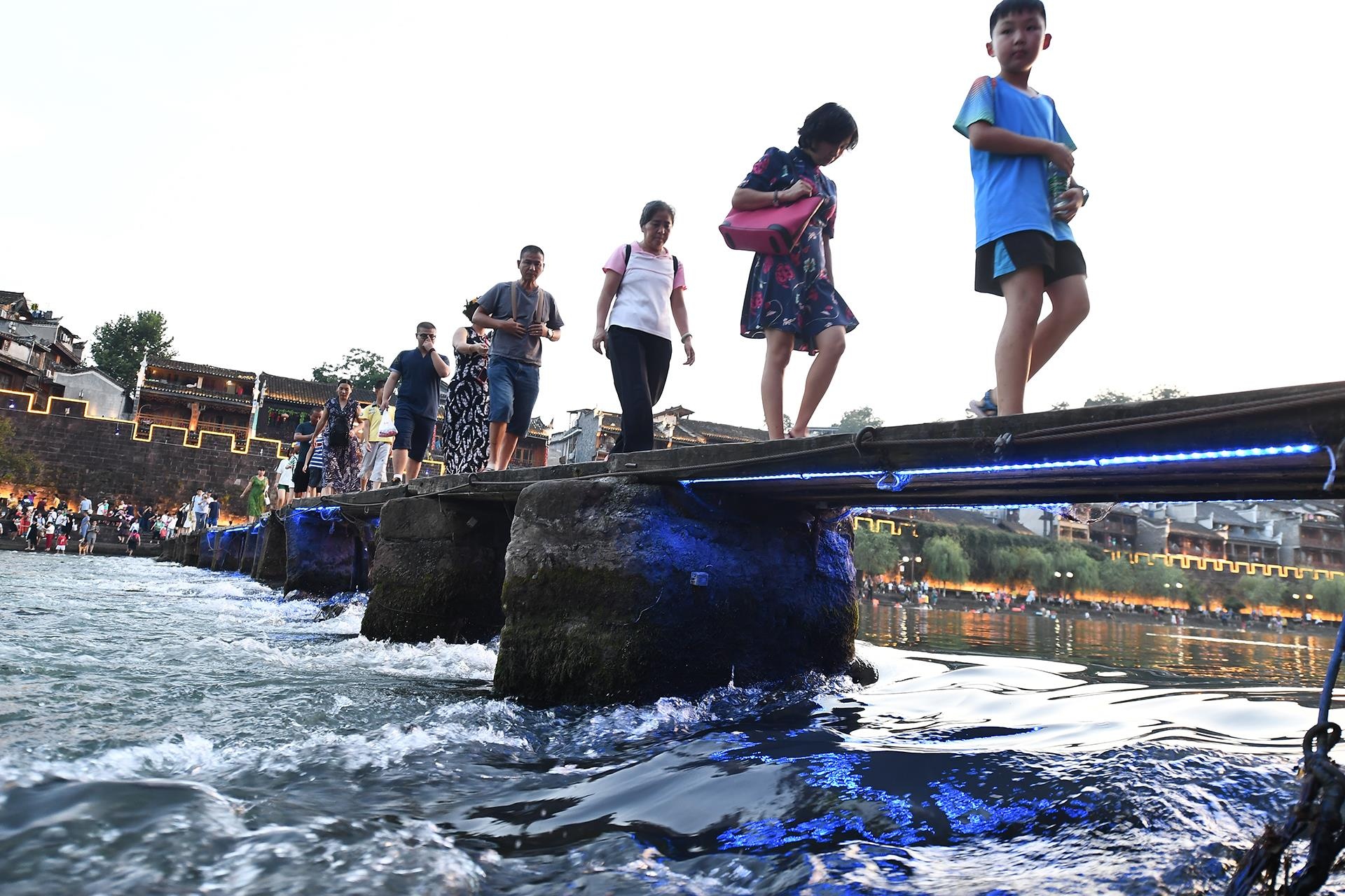 Phuong Hoang Co Tran anh 10