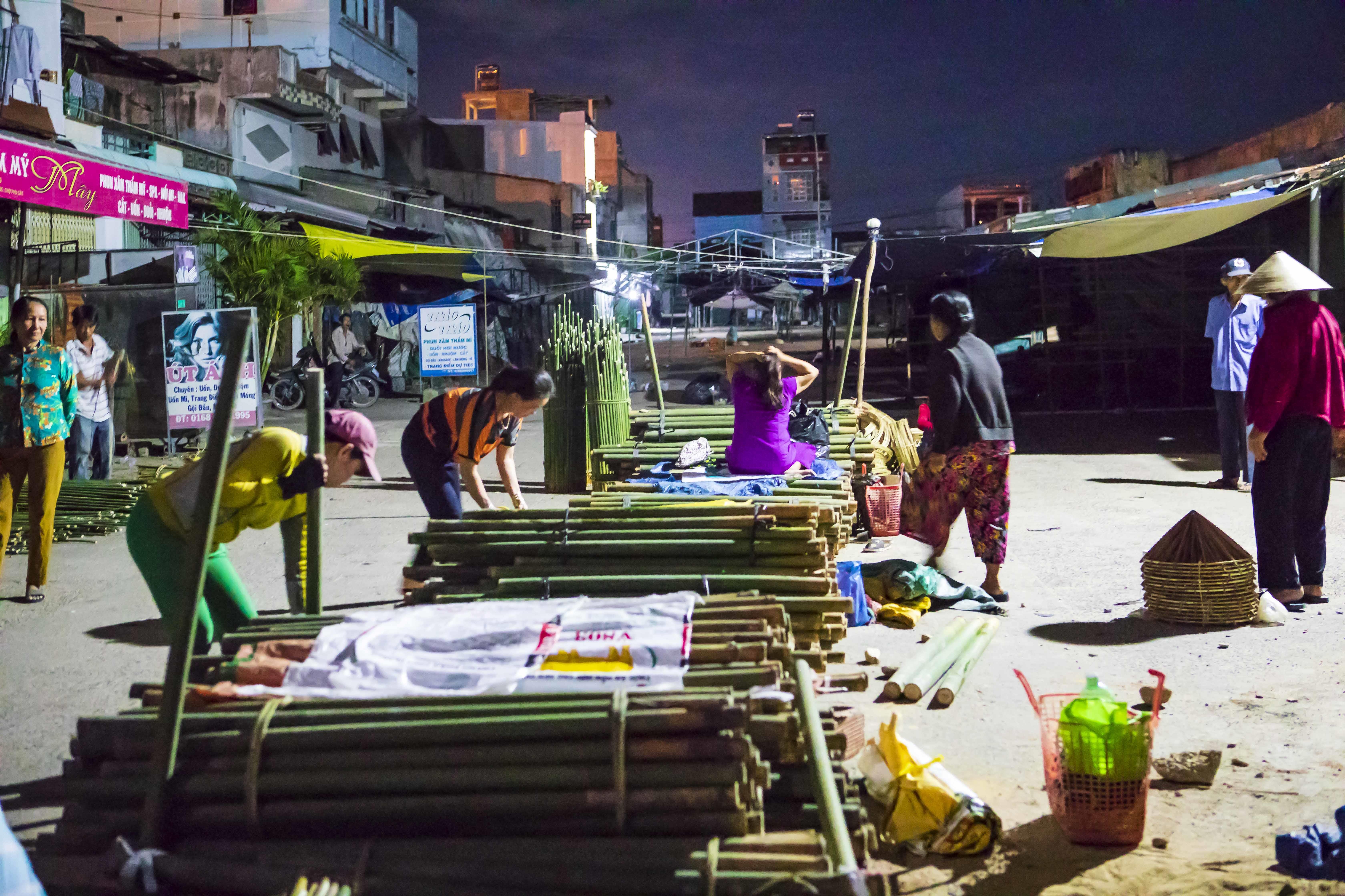 phien cho co doc dao o mien Trung anh 2