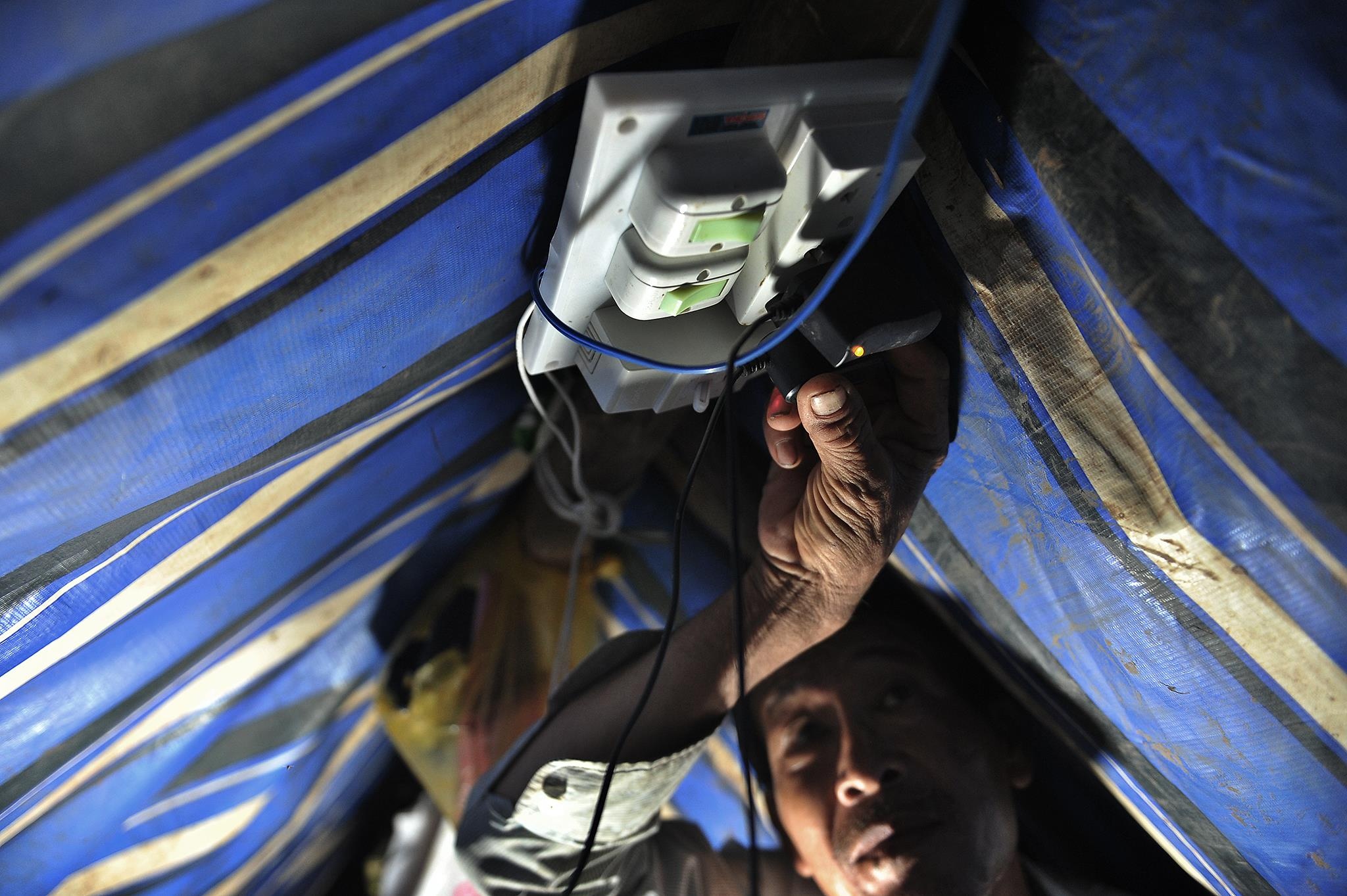 lu lut mien Tay anh 23